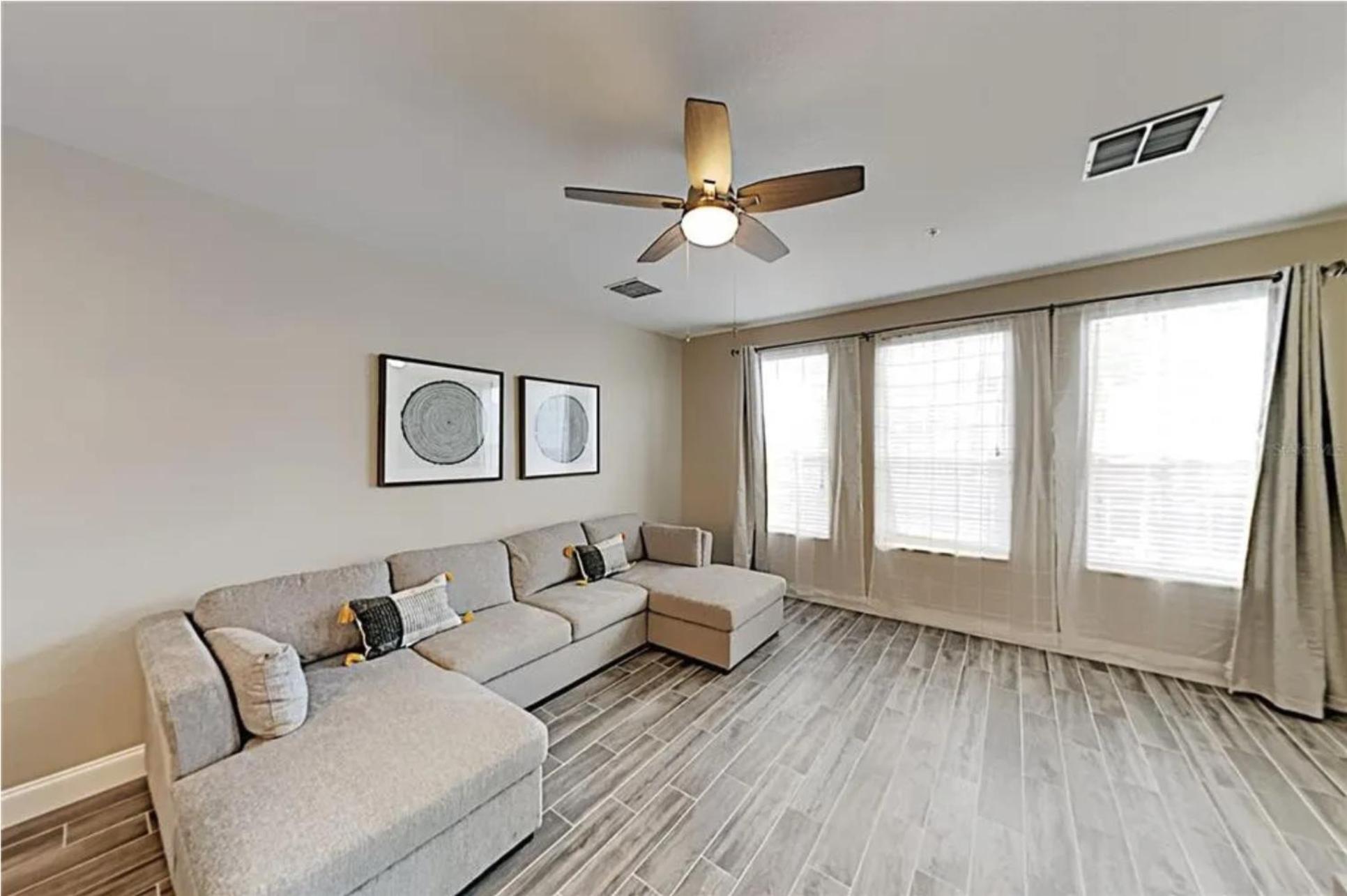 Apartment Beautiful Family Townhome, Near The Parks - 8000-104 Orlando
