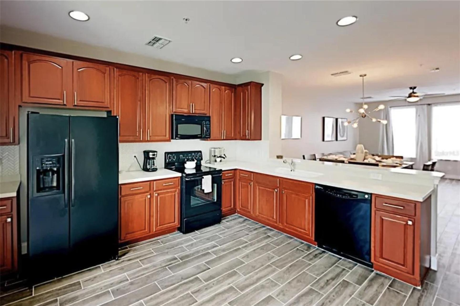 Apartment Beautiful Family Townhome, Near The Parks - 8000-104 *
