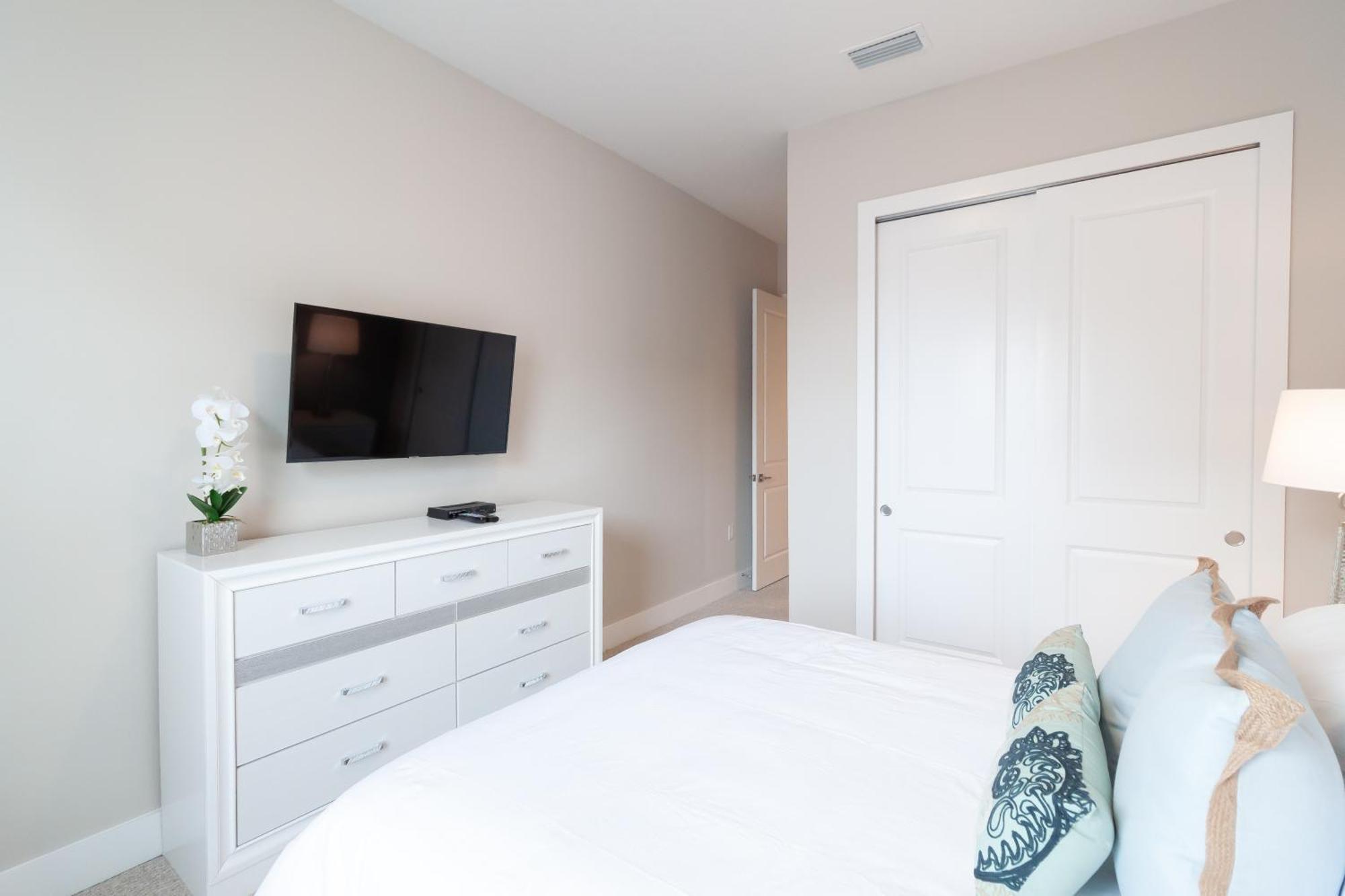 New 4 Bedroom 4 Ba Ground Zero To Theme Parks *