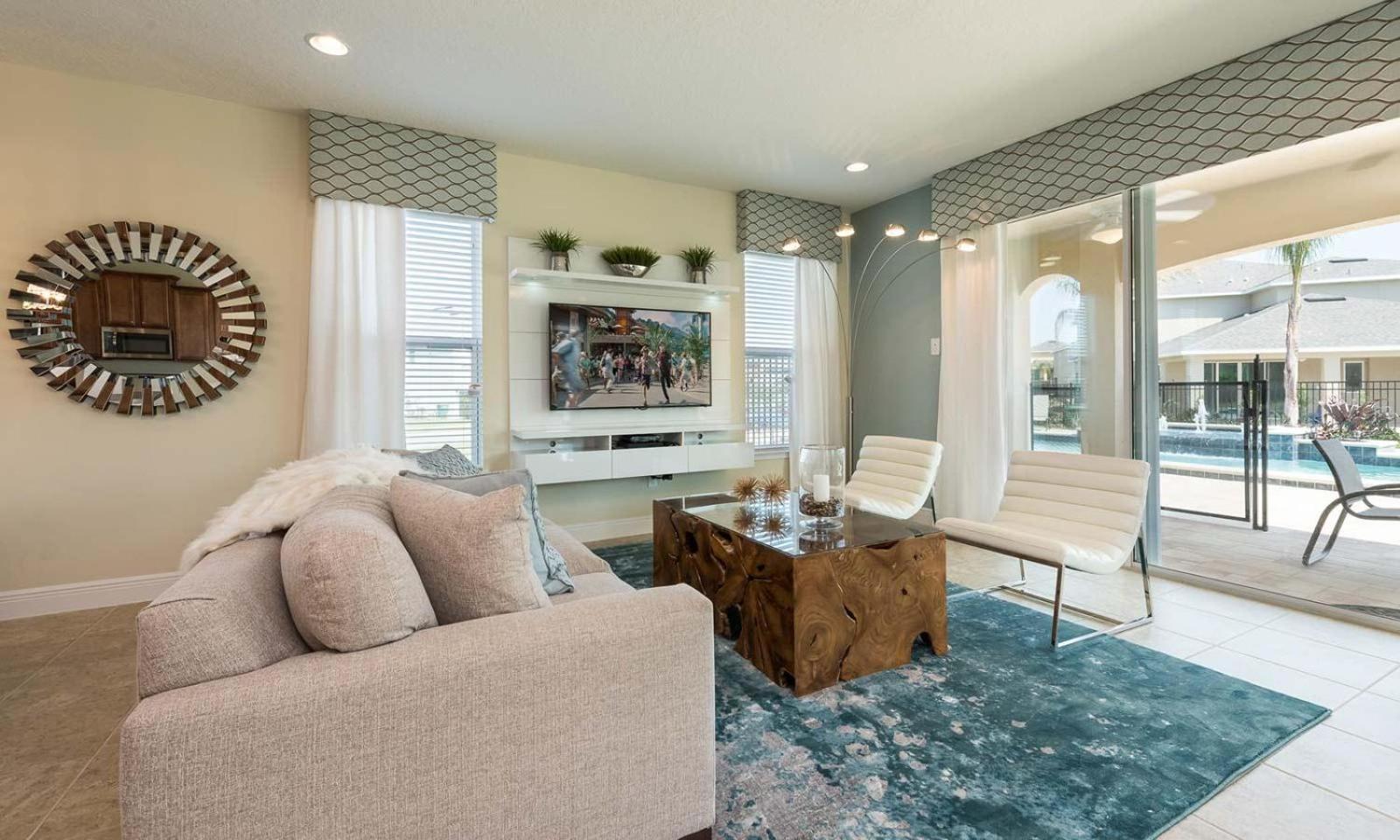 Holiday home Stunning 5 Bdrm Oasis With Upscale Private Pool At Encore