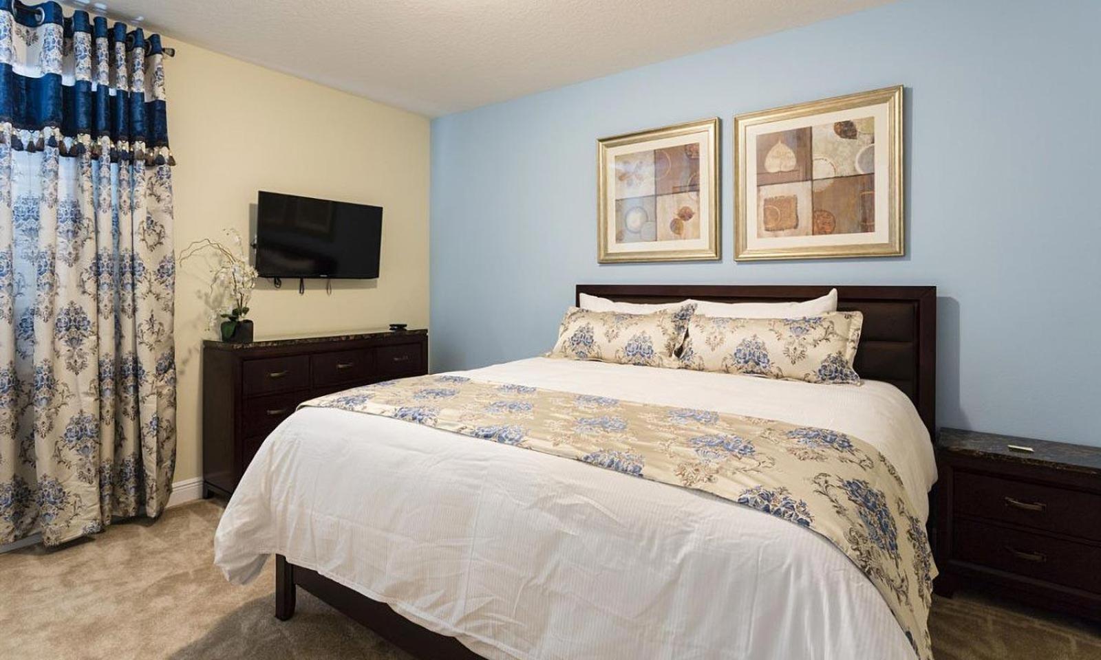 Holiday home Sun-filled 10 Bdrm House With Backyard Pool At Encore