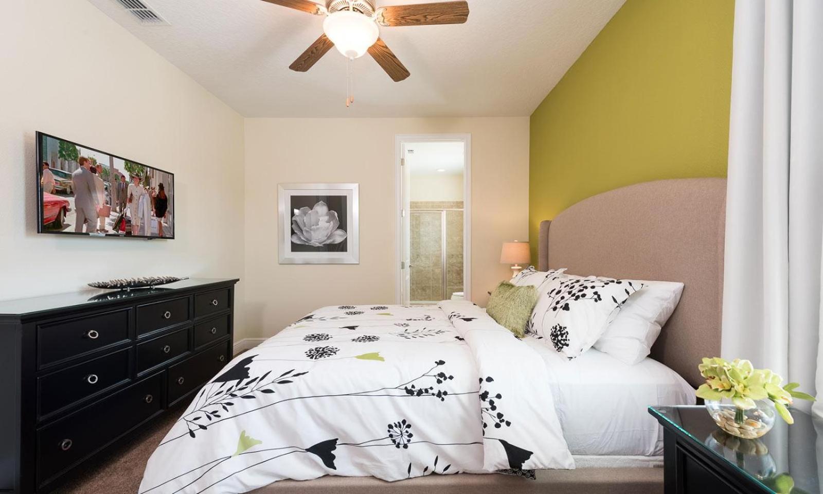 Stunning 5 Bdrm Oasis With Upscale Private Pool At Encore Holiday home