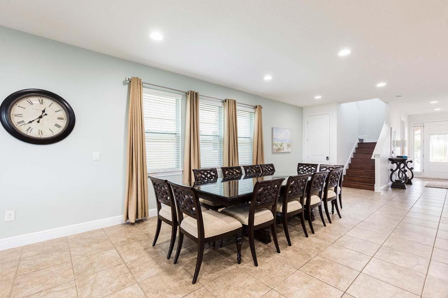 Holiday home Polished Sleek 9 Bdrm With Backyard Pool At Encore Orlando