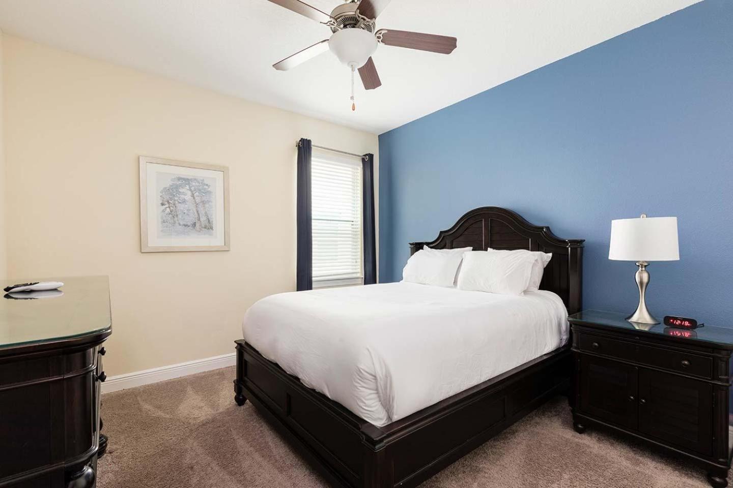 Polished Sleek 9 Bdrm With Backyard Pool At Encore