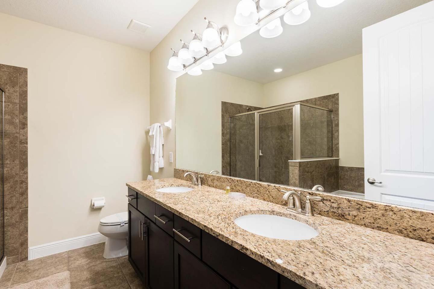 Polished Sleek 9 Bdrm With Backyard Pool At Encore Orlando