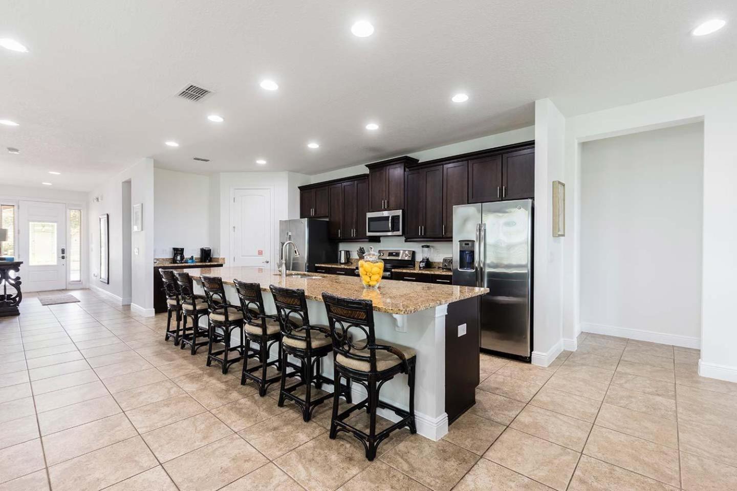 Polished Sleek 9 Bdrm With Backyard Pool At Encore Orlando