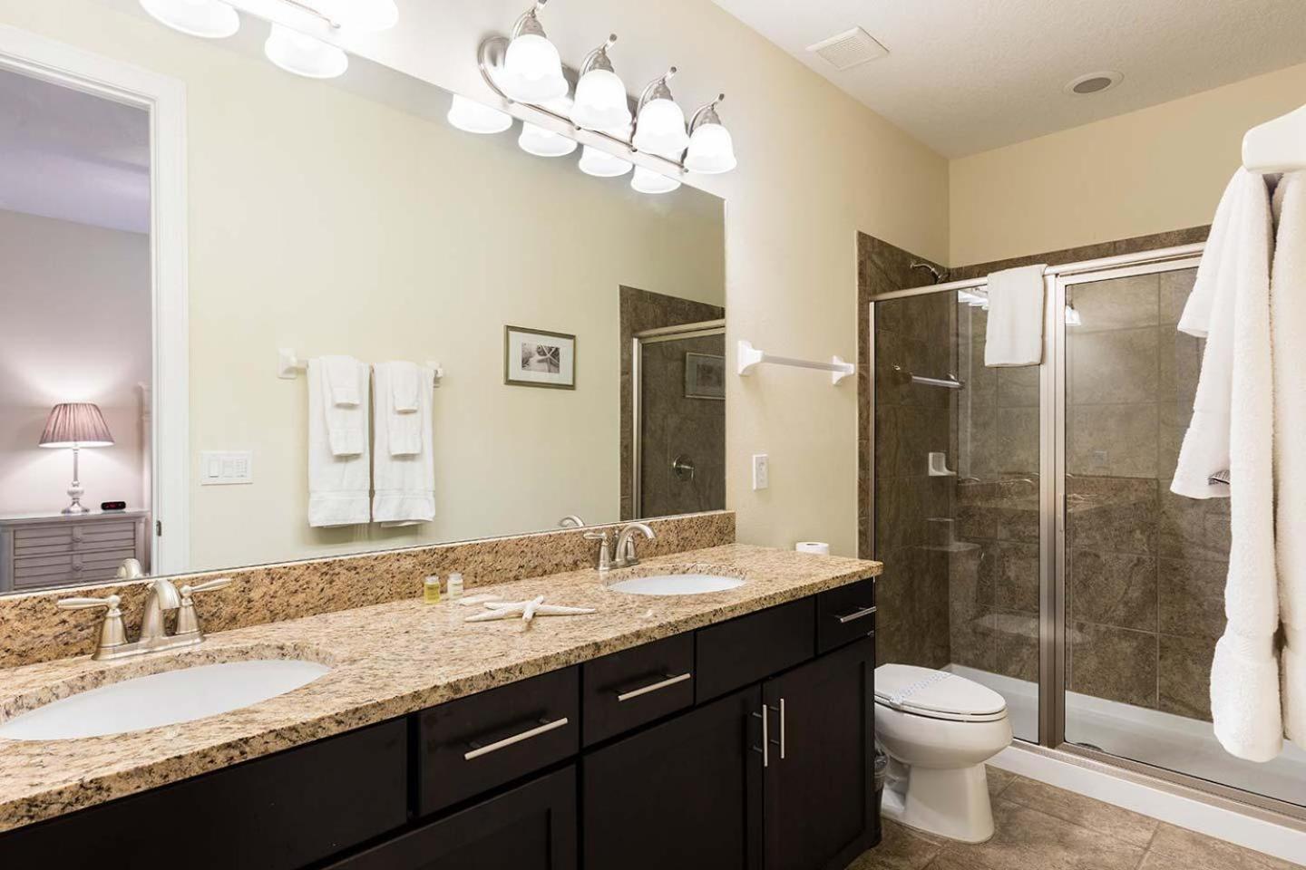 Polished Sleek 9 Bdrm With Backyard Pool At Encore