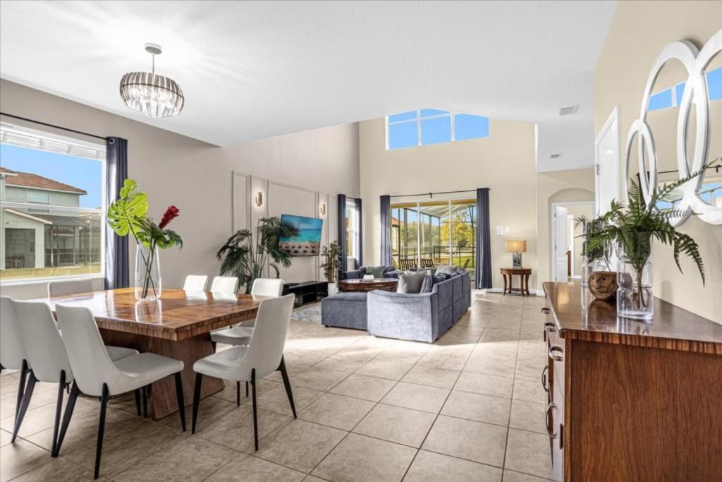 5 Bedrooms- 5 Bathrooms- Paradise Palms 2954 Bp Apartment Orlando