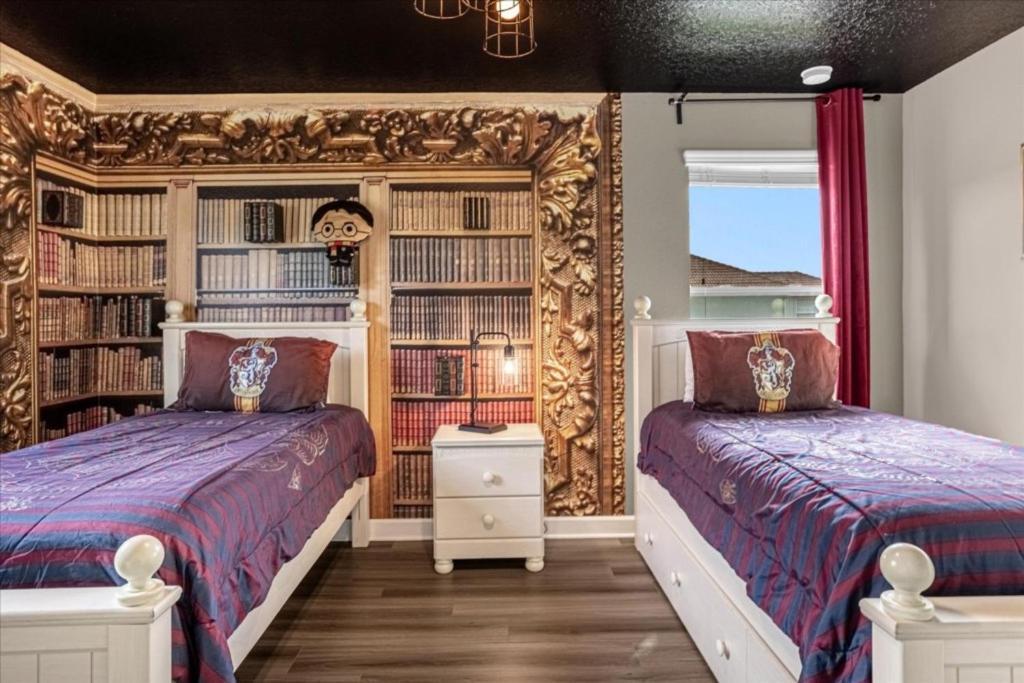 Apartment 5 Bedrooms- 5 Bathrooms- Paradise Palms 2954 Bp
