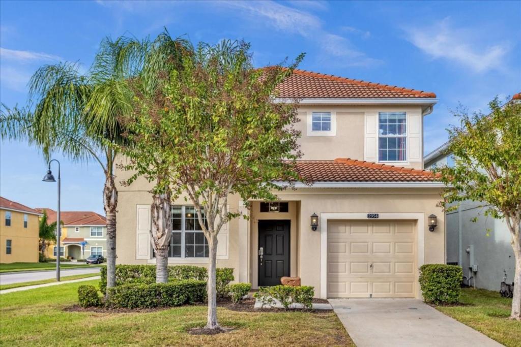 Apartment 5 Bedrooms- 5 Bathrooms- Paradise Palms 2954 Bp