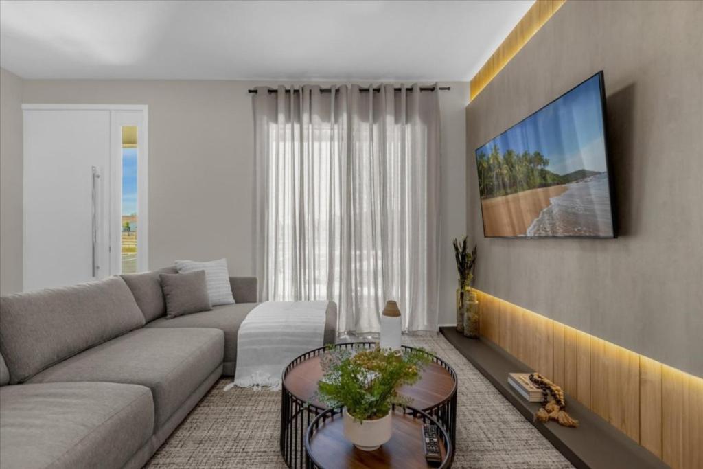 Holiday home 3 Bedrooms- 3 Bathrooms The Hub 3361 Tt