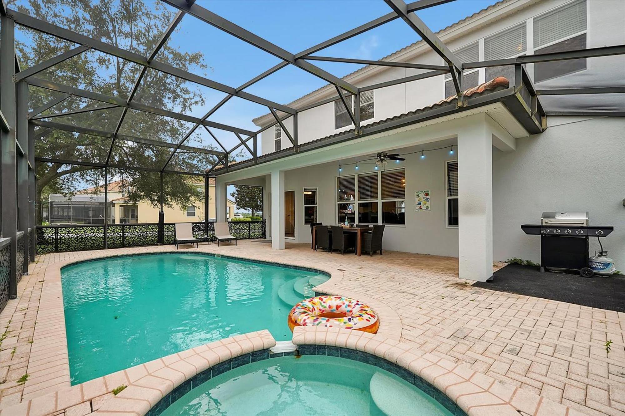 Large Pool In Windsor Hills Orlando