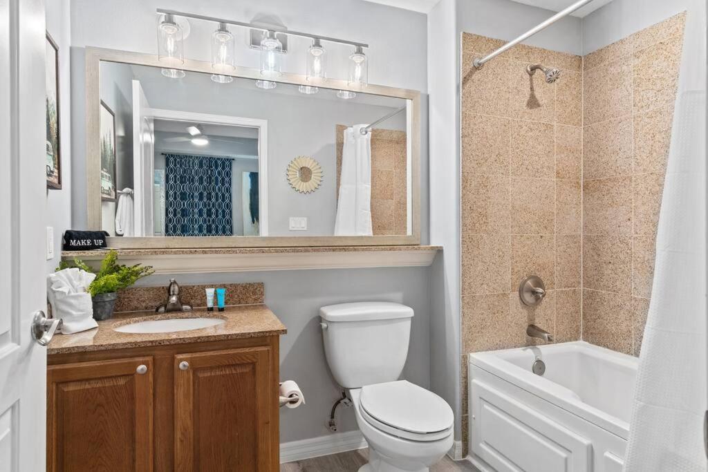 Cozy Lakeview Near * Orlando