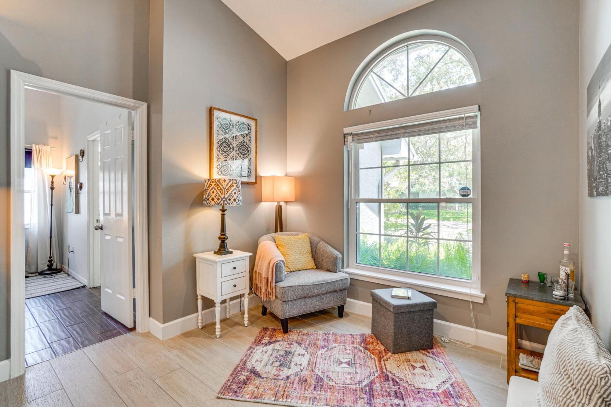 Luxe With Grill And Fenced Yard! * Orlando