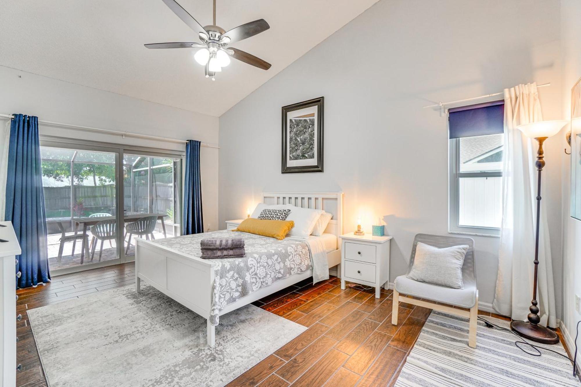Luxe With Grill And Fenced Yard! Holiday home *