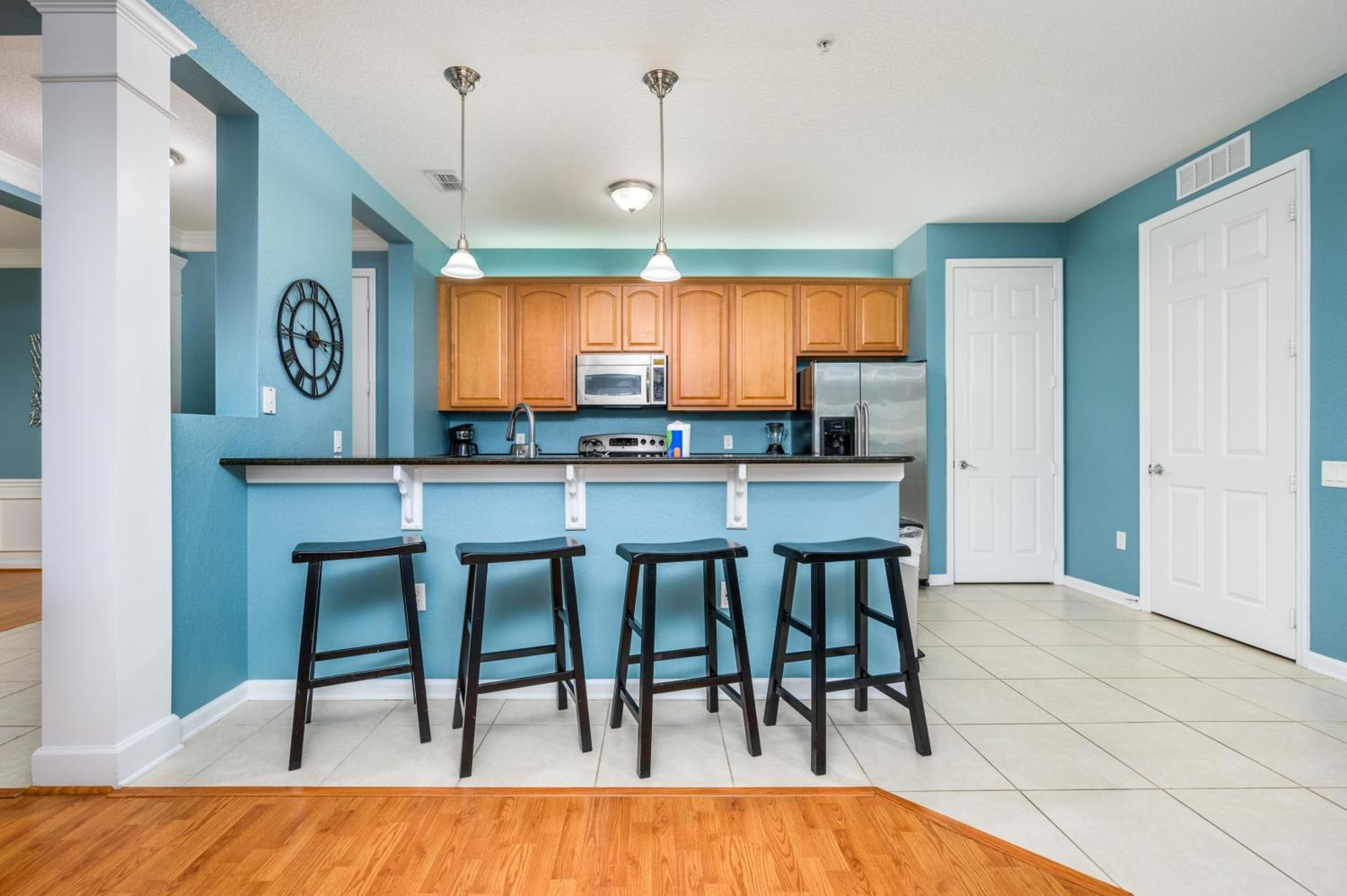 Luxury Lakeview Penthouse, Vista Cay 1027 Apartment Orlando