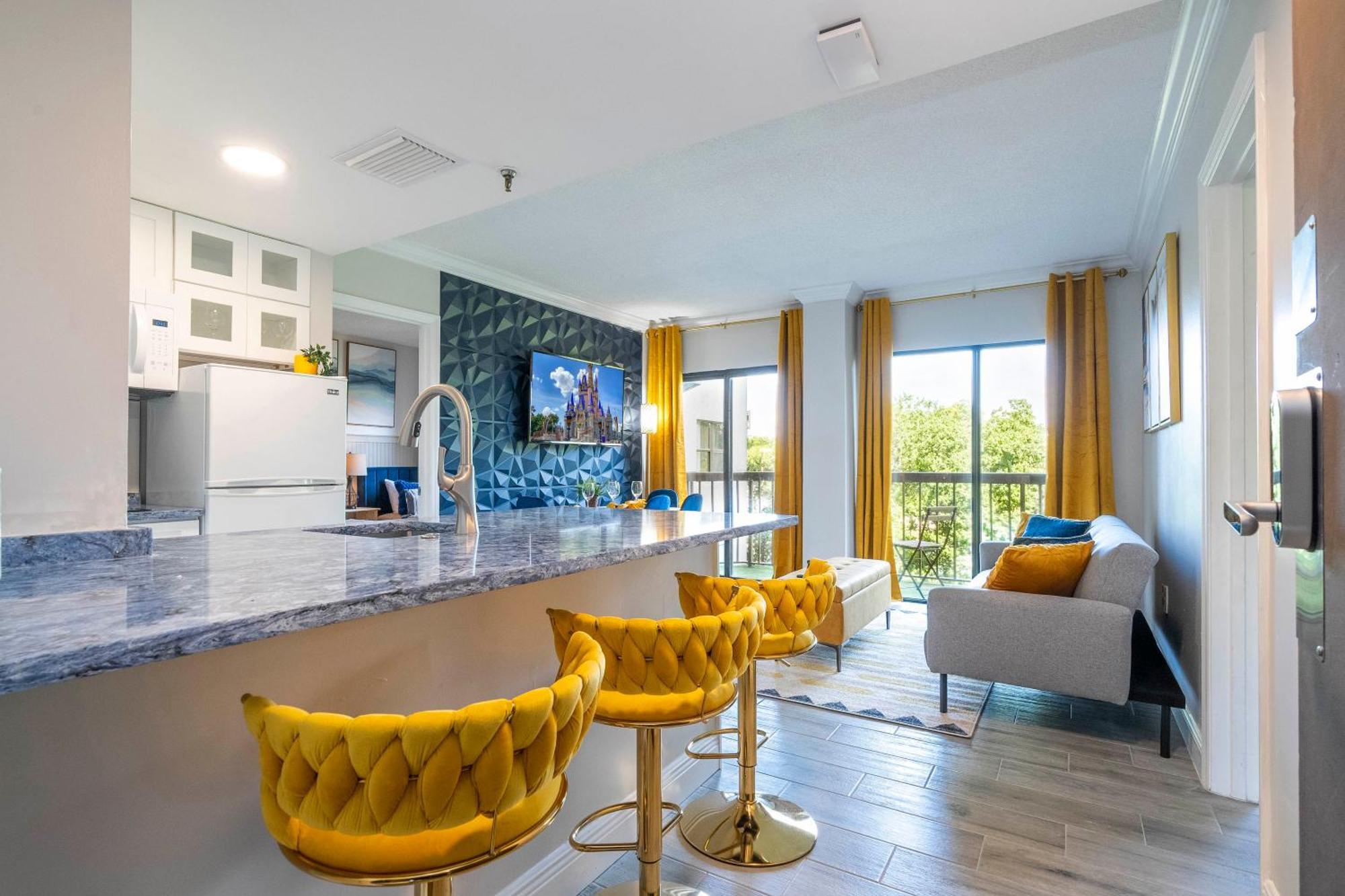 Cozy 2 Bedrooms 1 Mile Universal Apartment Orlando