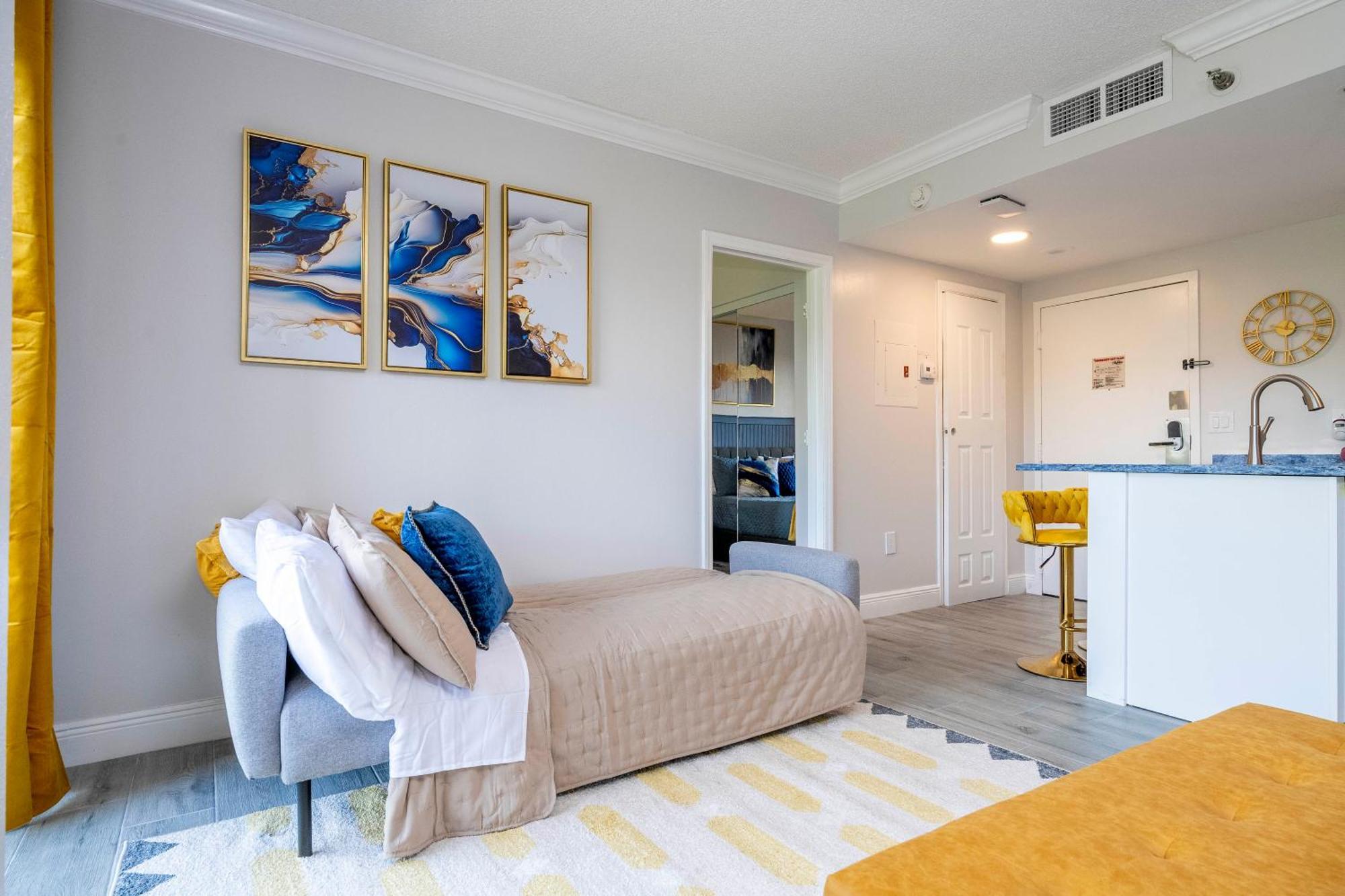 Cozy 2 Bedrooms 1 Mile Universal * Orlando