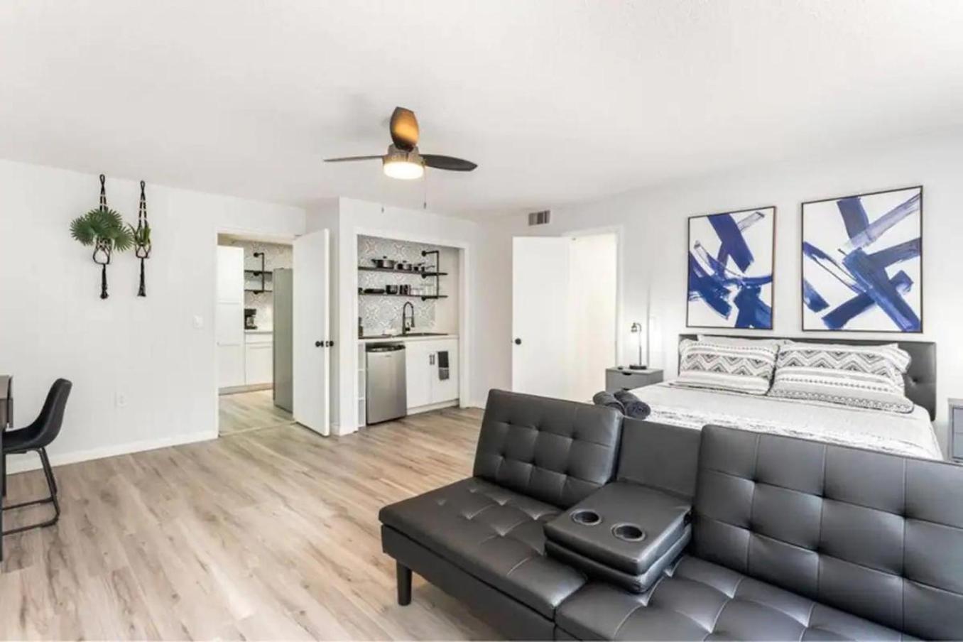 Casa Azul Haven 4 Beds, Fast Wi-Fi & Pets Ok! Orlando