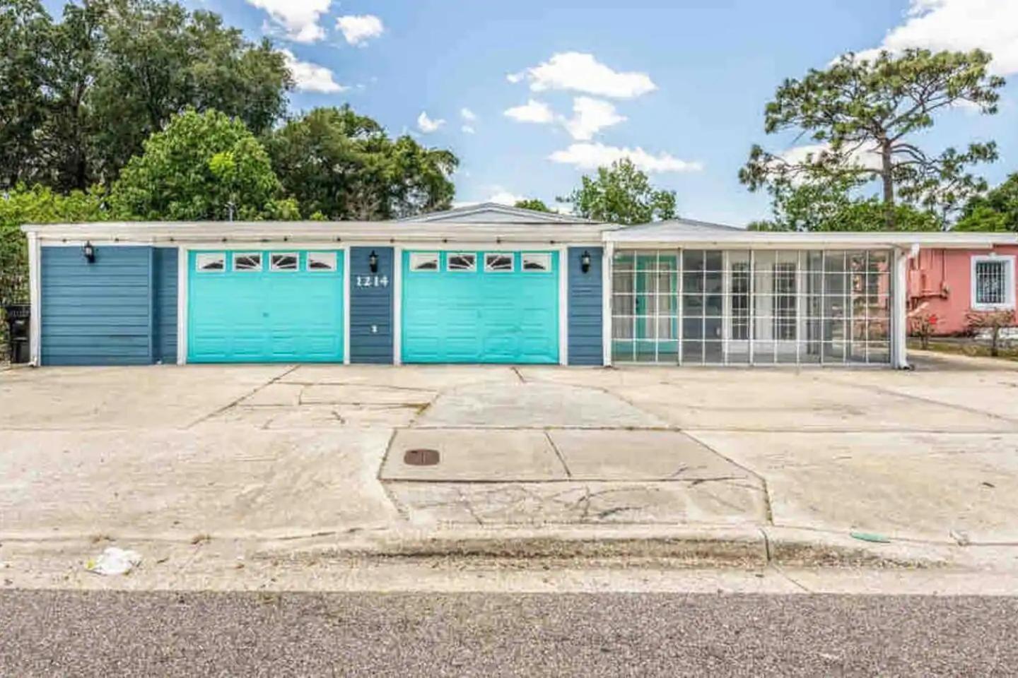 Pet-Friendly 1Br Fast Wi-Fi Sleeps 4