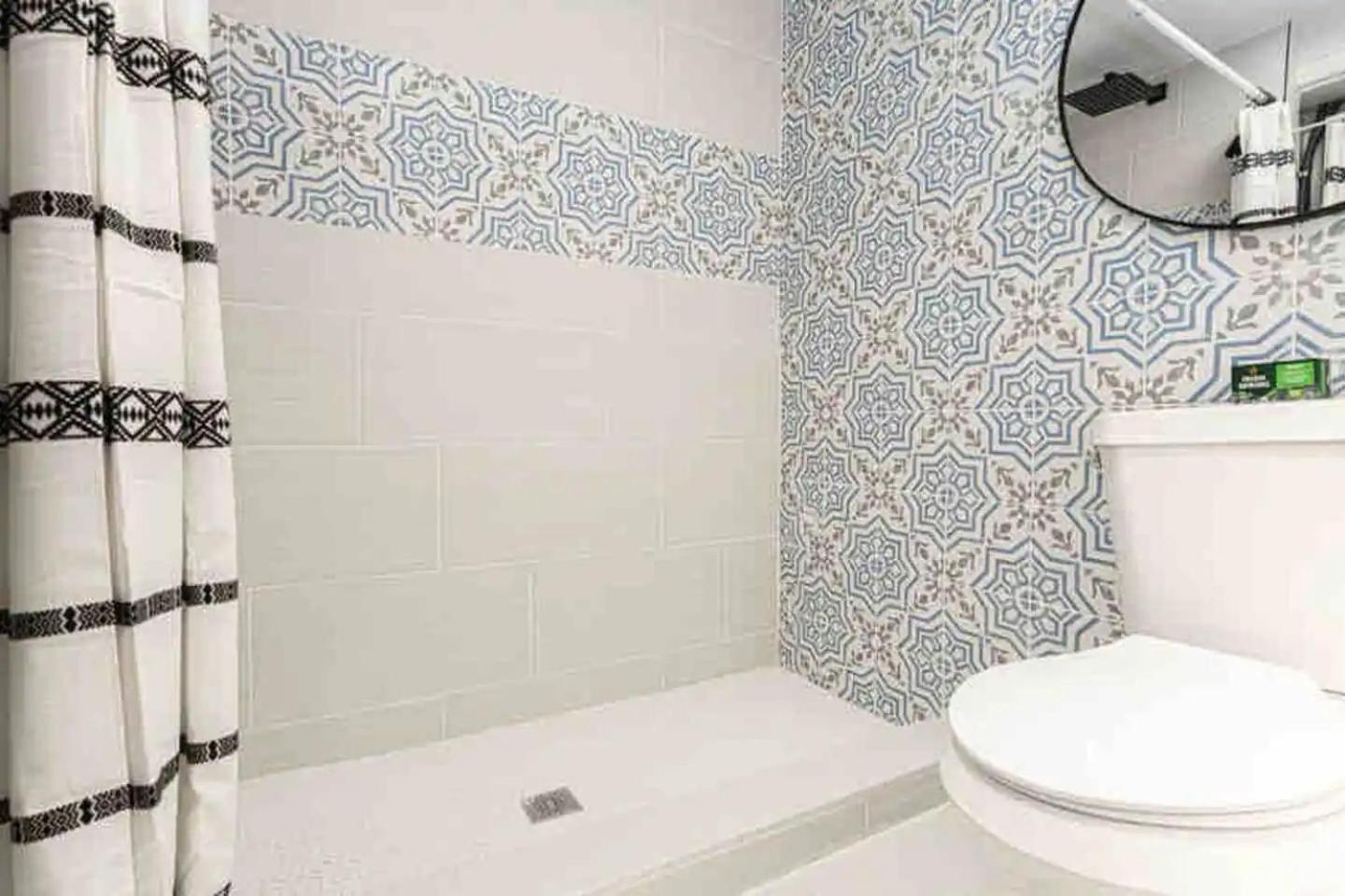 Pet-Friendly 1Br Fast Wi-Fi Sleeps 4