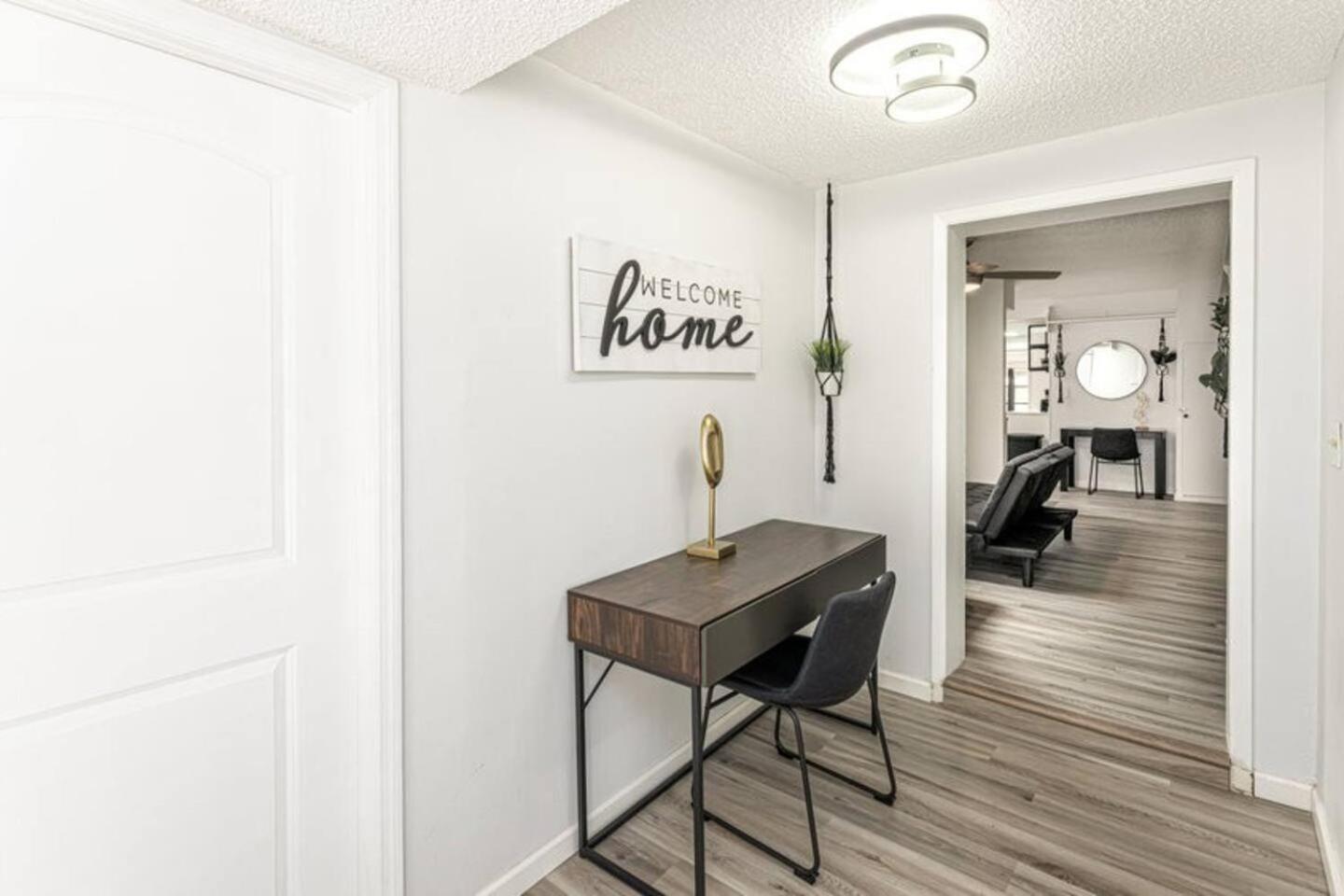 Casa Azul Haven 4 Beds, Fast Wi-Fi & Pets Ok! Orlando