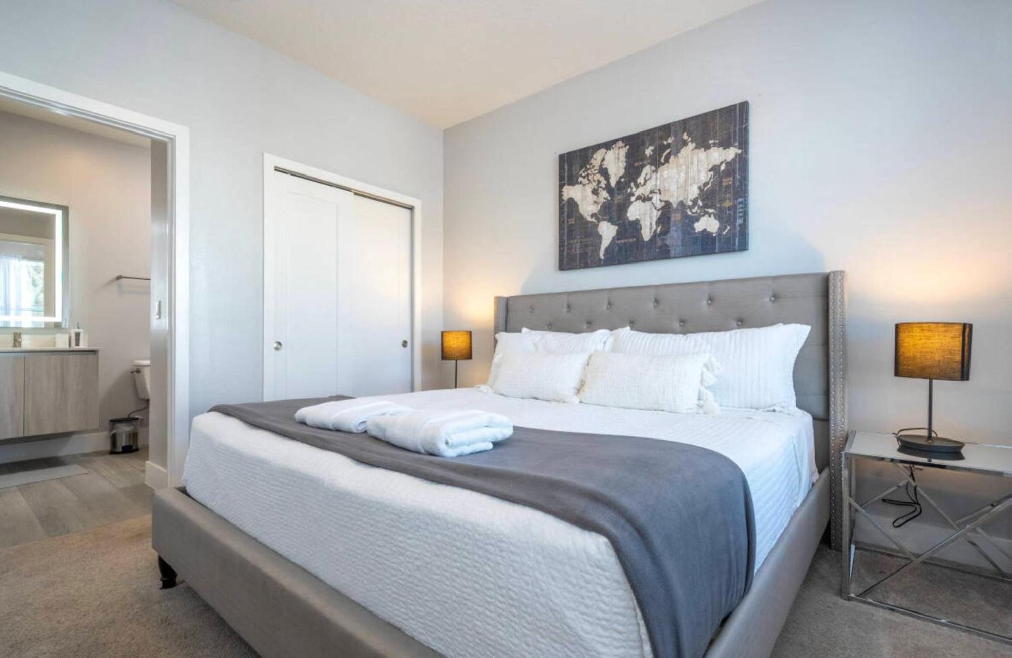 Amazing 4 Bedrooms Next To Disneyprivate Pool Holiday home *