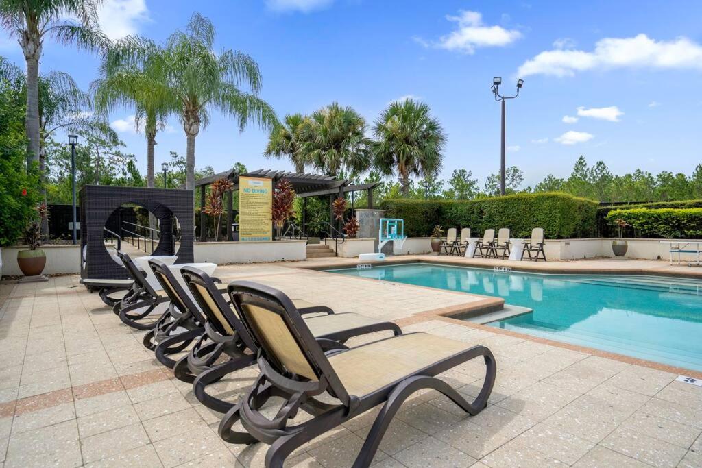 Enchanted 4br Family Style Townhome In Area Holiday home Orlando