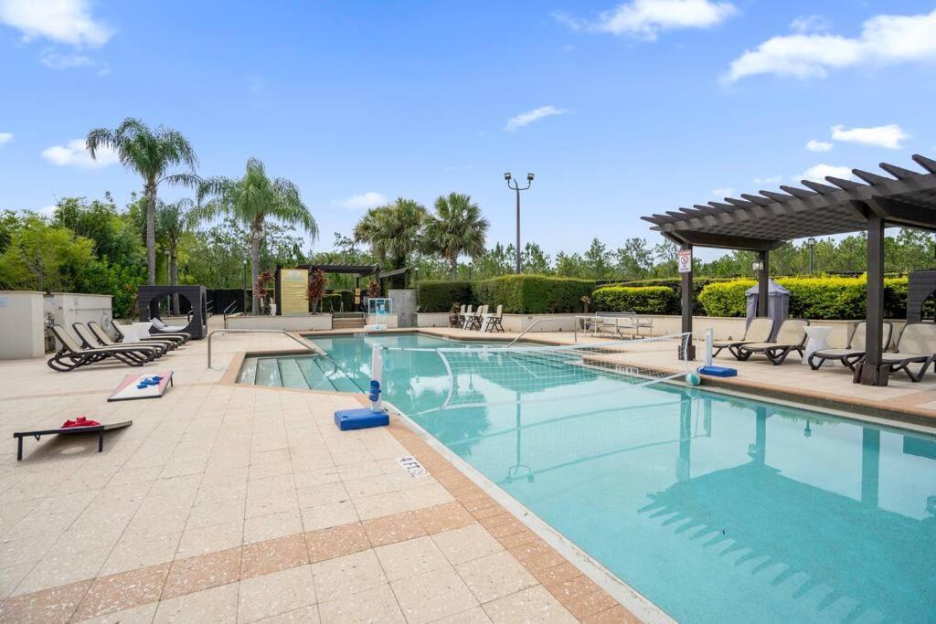 Holiday home Enchanted 4br Family Style Townhome In Area *