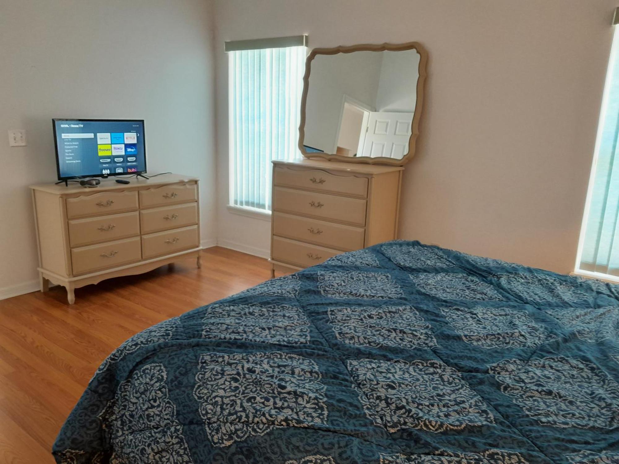 Three-bedroom House In Clear Creek Orlando