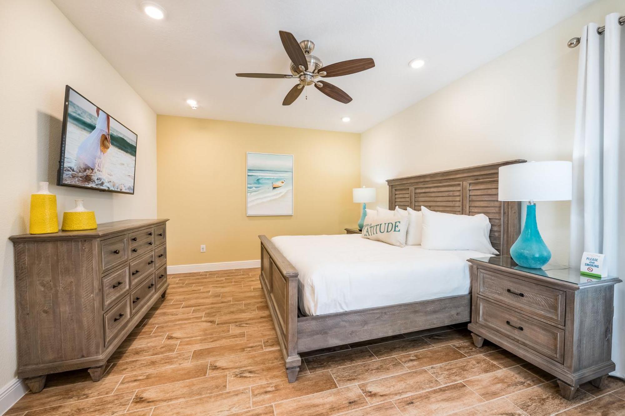 Tranquil Ocean Blue Near With Private Pool Margaritaville Island H20 Waterpark Access - 3000ph