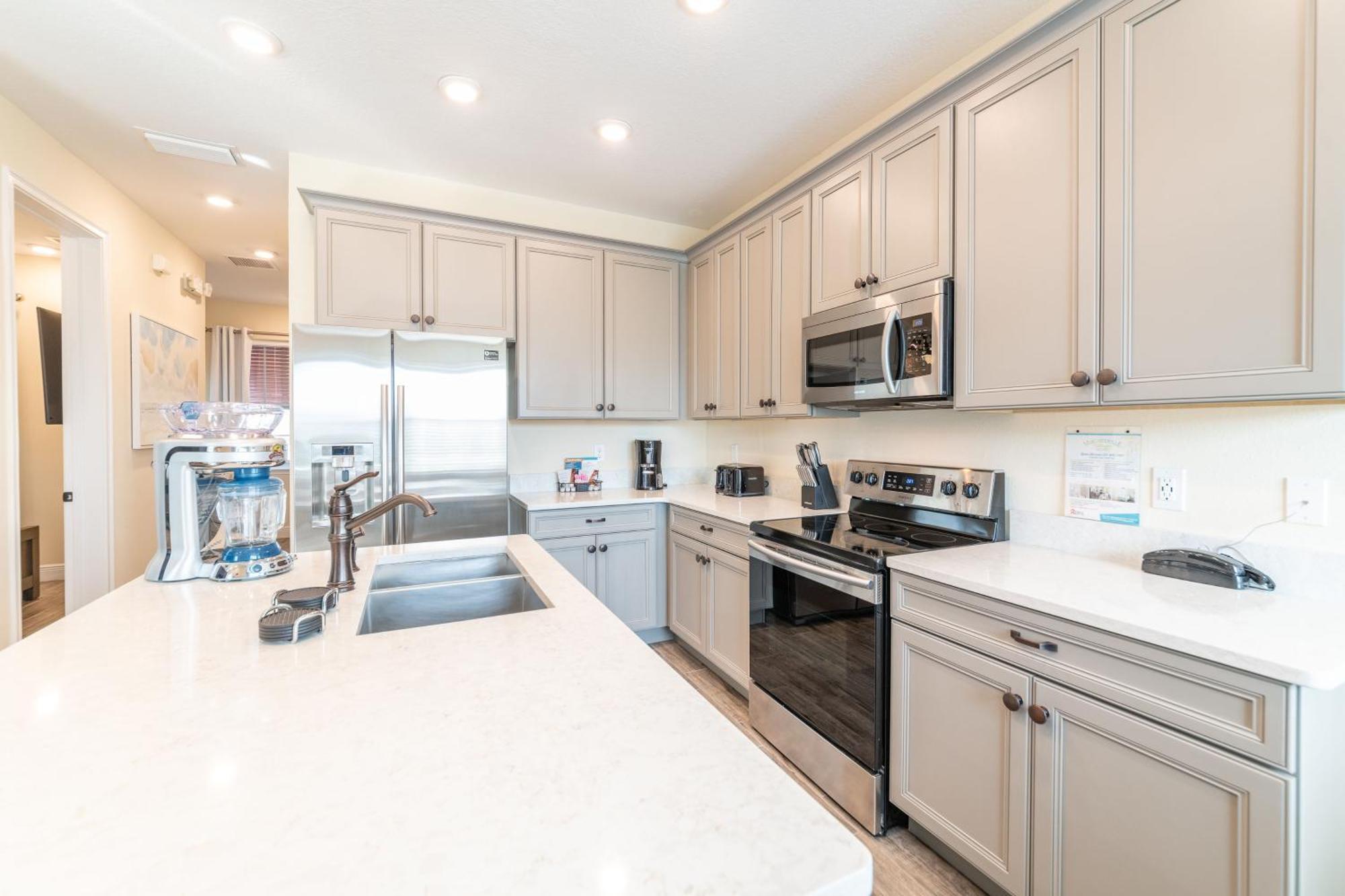 Fun In The Sun With Private Pool Near With Margaritaville Access - 8052sh Holiday home