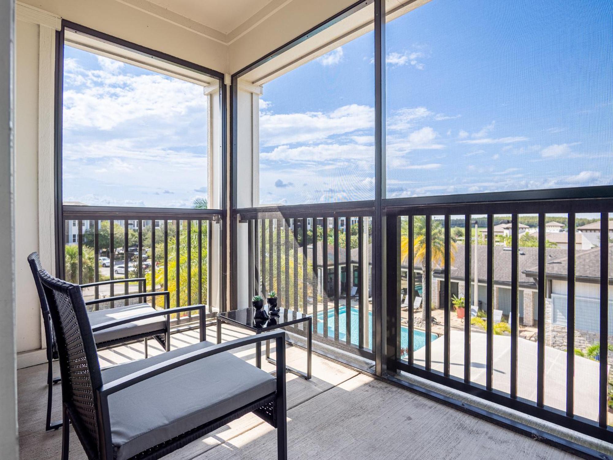 Chic Spacious 2ba 2br With Views Of Pool * Orlando