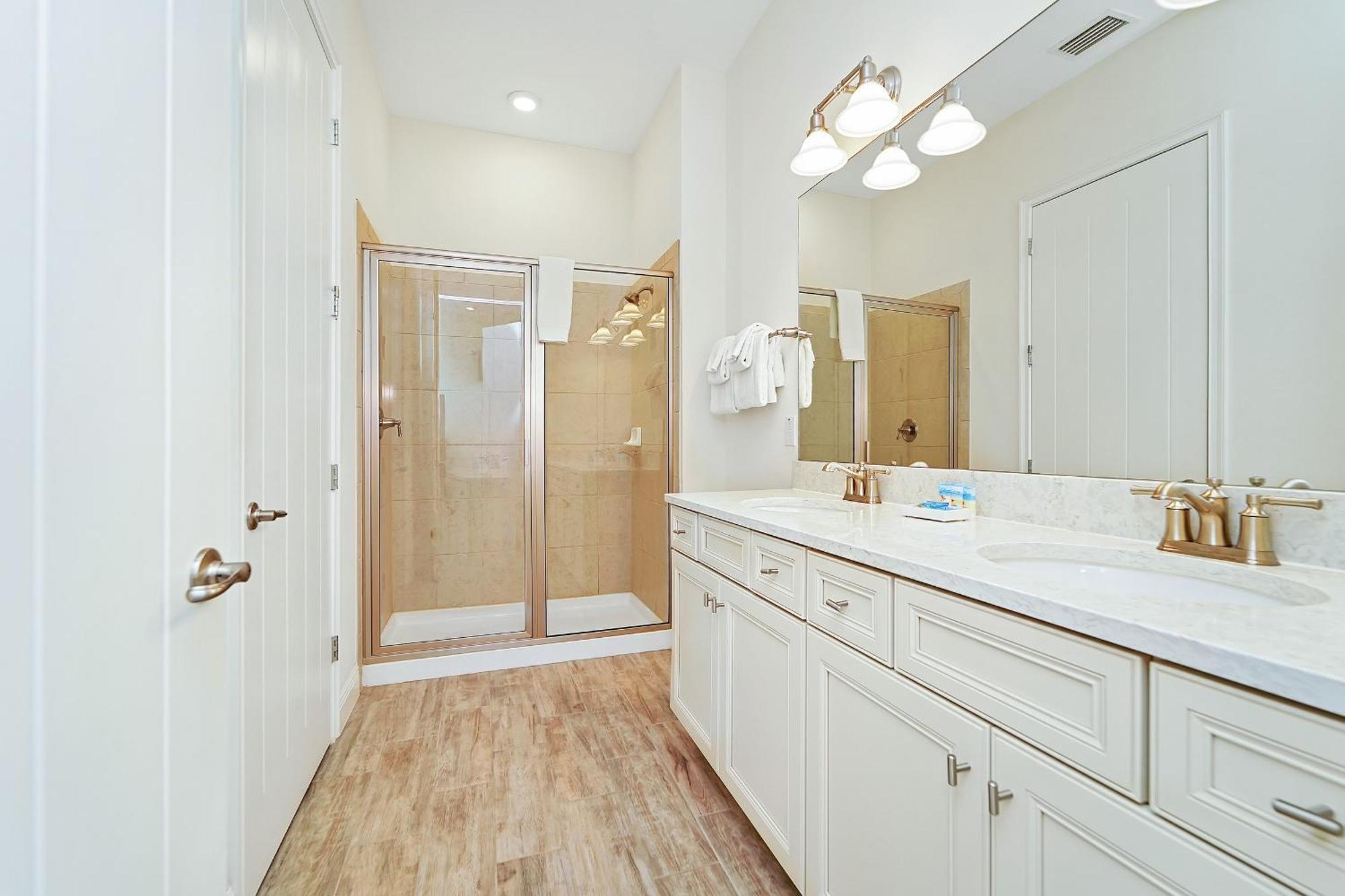 Tequila Sunrise With Private Hot Tub Near And Margaritaville Access - 8008dr Holiday home