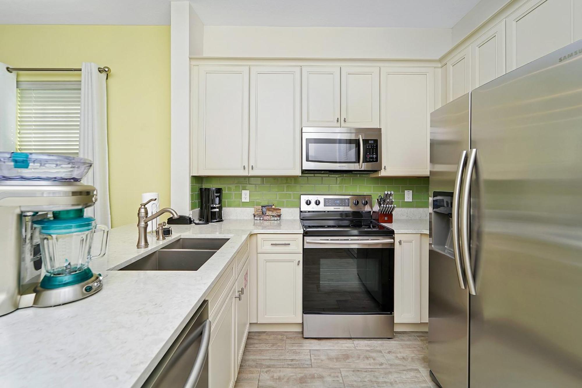Holiday home Tequila Sunrise With Private Hot Tub Near And Margaritaville Access - 8008dr Orlando