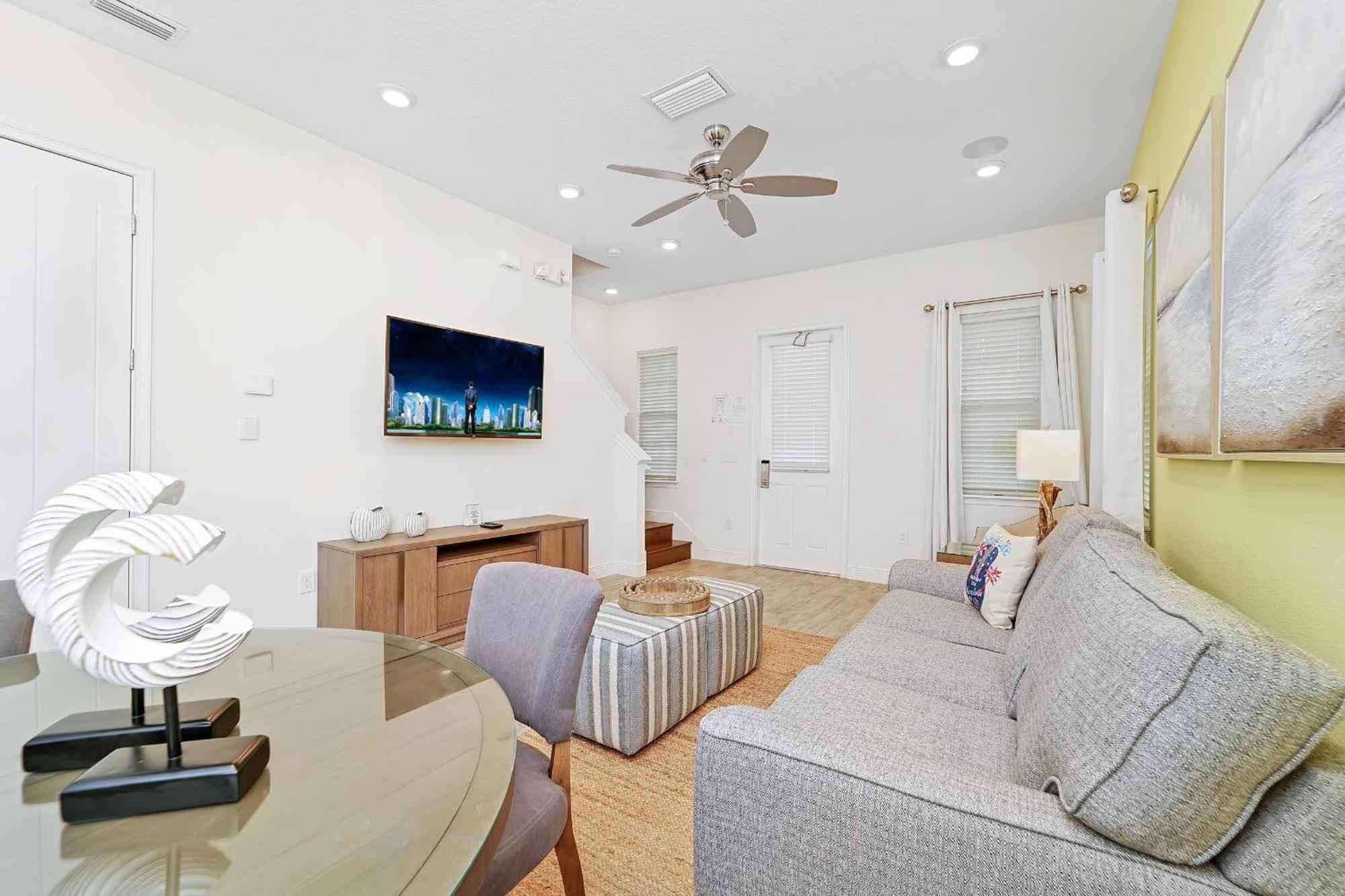 Holiday home Tequila Sunrise With Private Hot Tub Near And Margaritaville Access - 8008dr Orlando