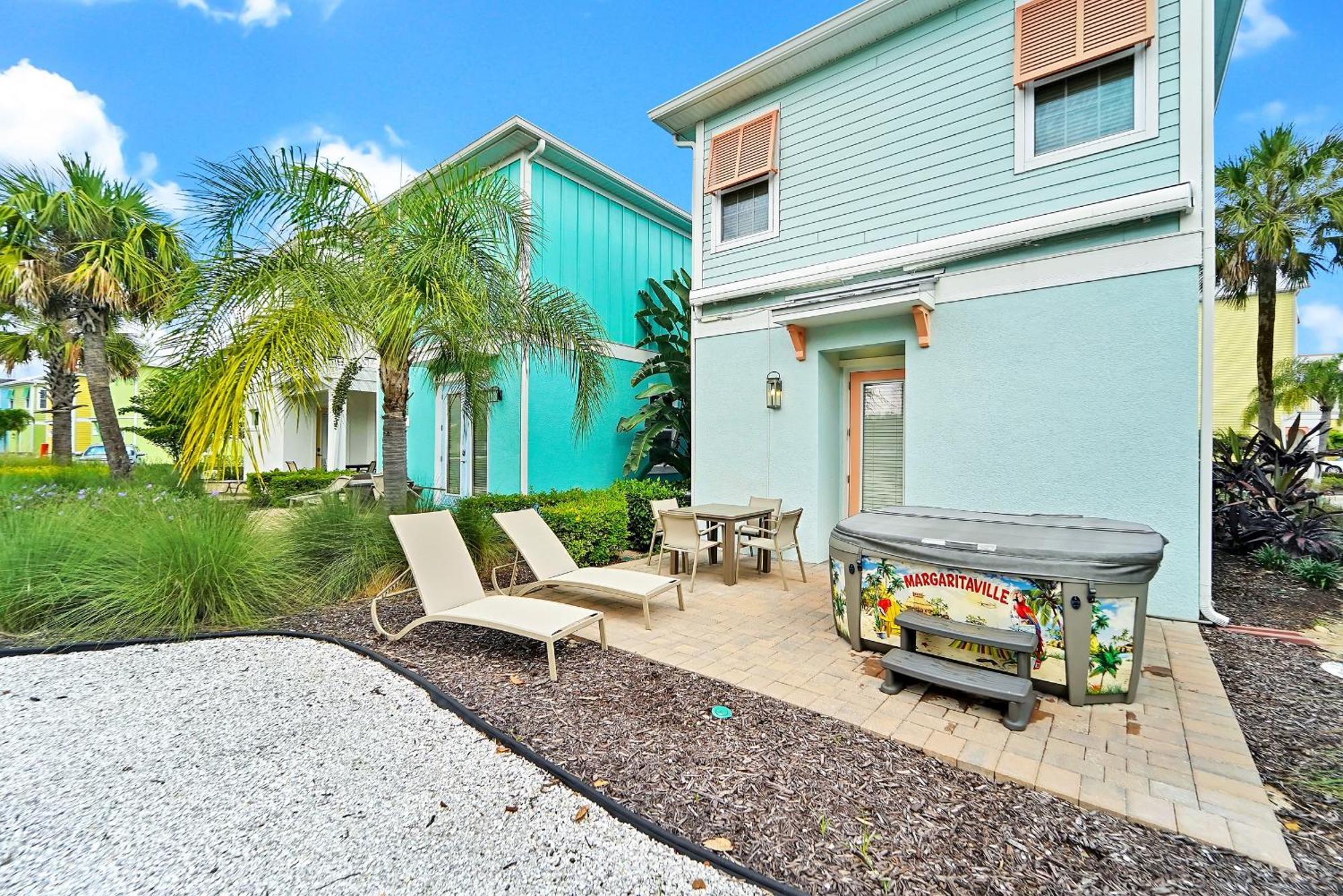 Holiday home Tequila Sunrise With Private Hot Tub Near And Margaritaville Access - 8008dr *