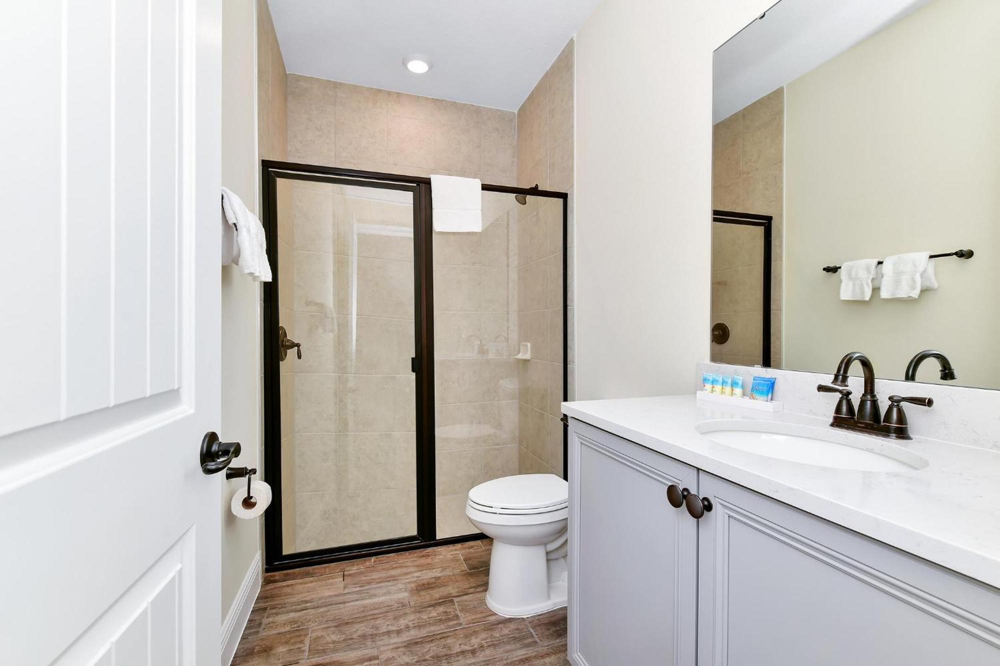 Comfy Near With Margaritaville Access - 8150cp Villa *