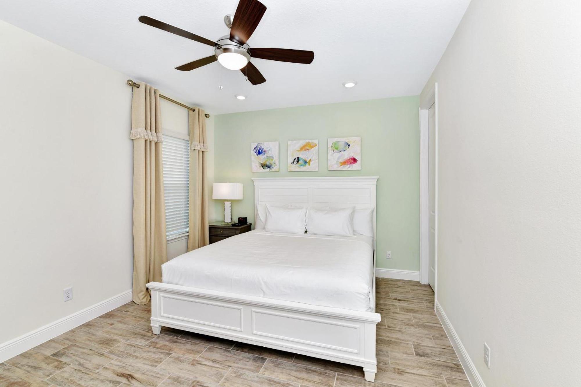Bright Near With Margaritaville Access - 8191cp *