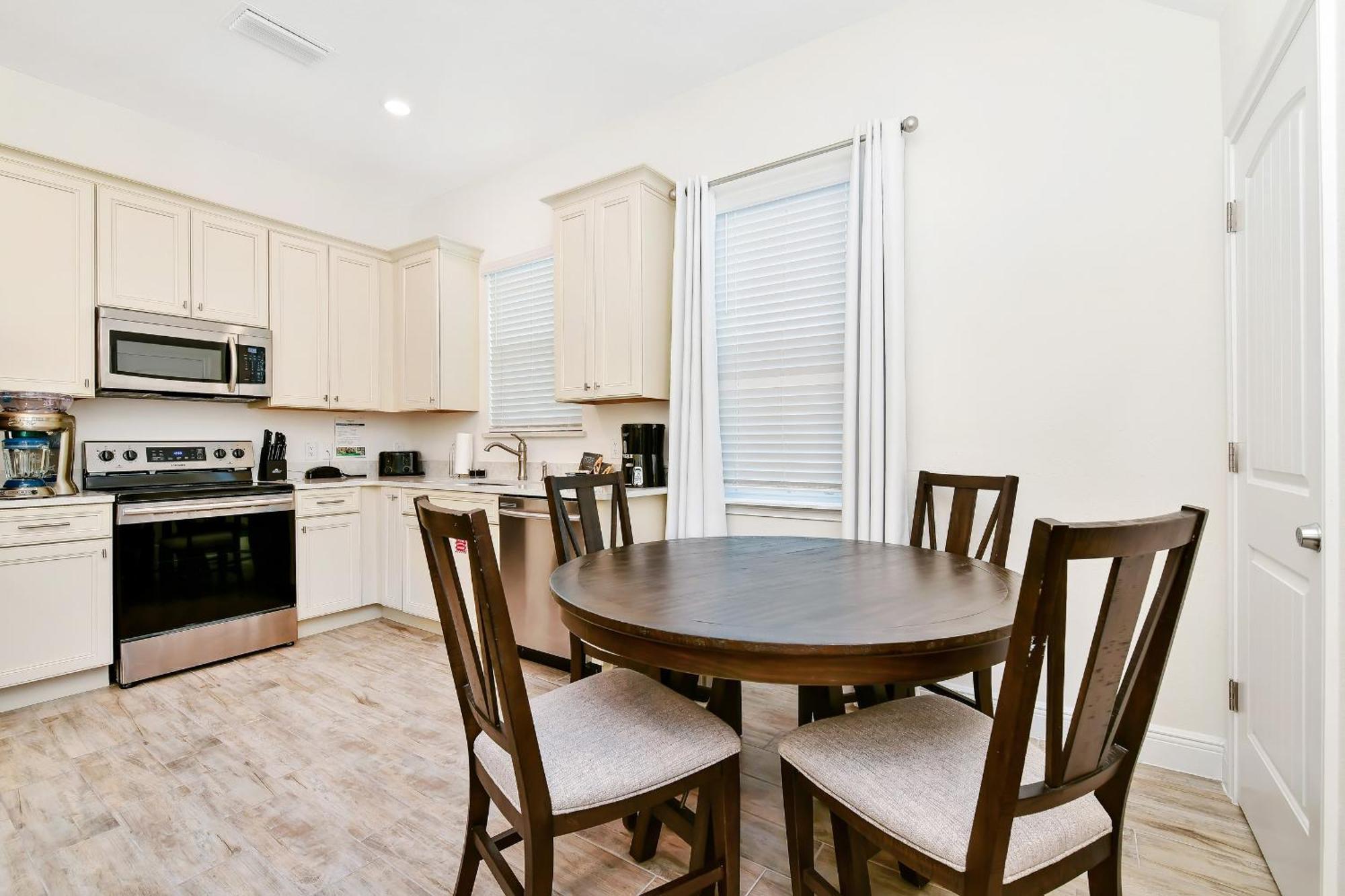 Sandy Toes With Private Pool Near And Margaritaville Access - 8032st * Orlando