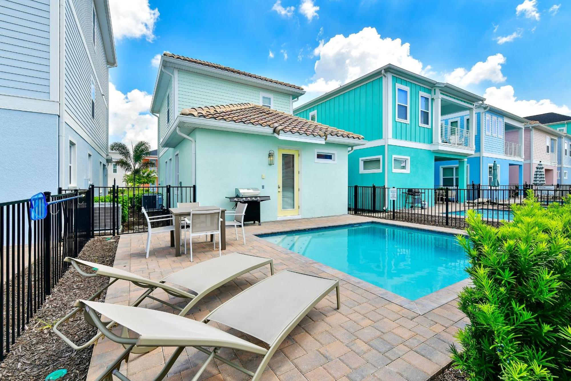 Holiday home Sandy Toes With Private Pool Near And Margaritaville Access - 8032st Orlando