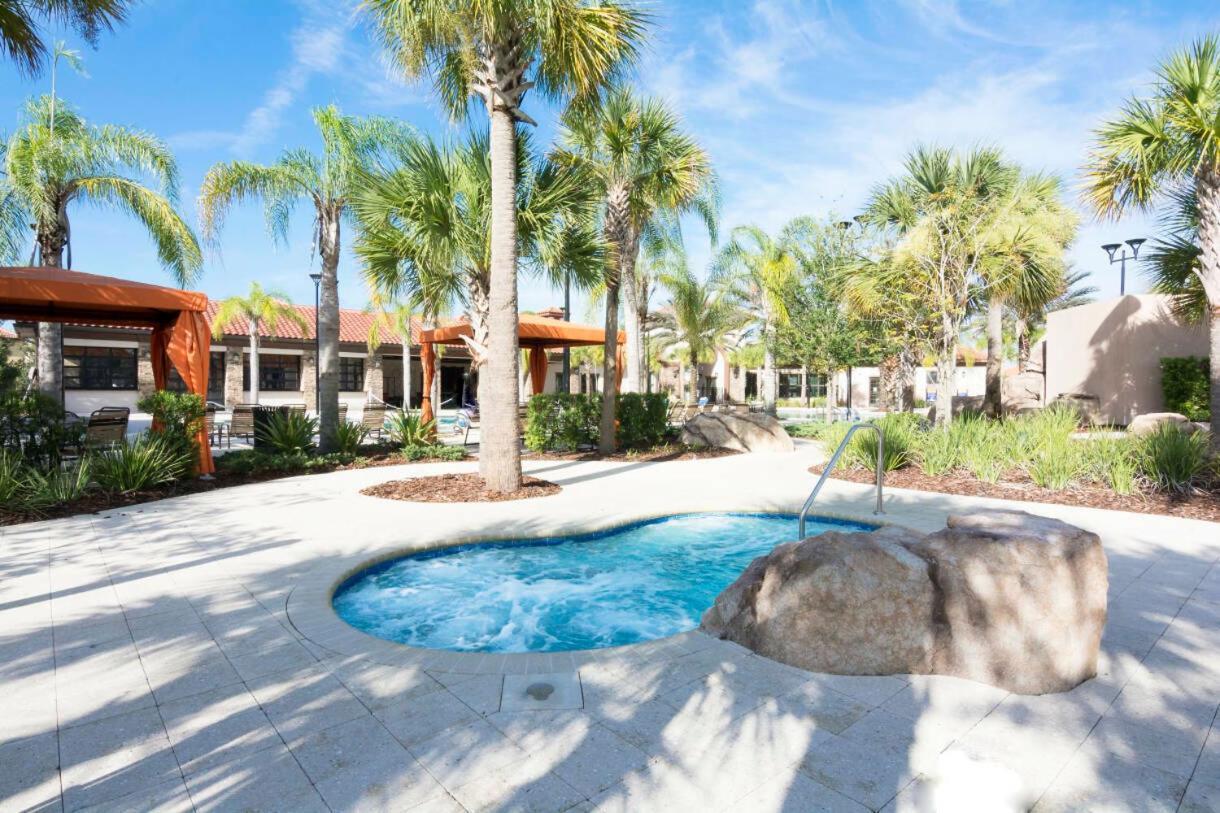 Holiday home Dluxx Summer Vacation At Solterra 7391