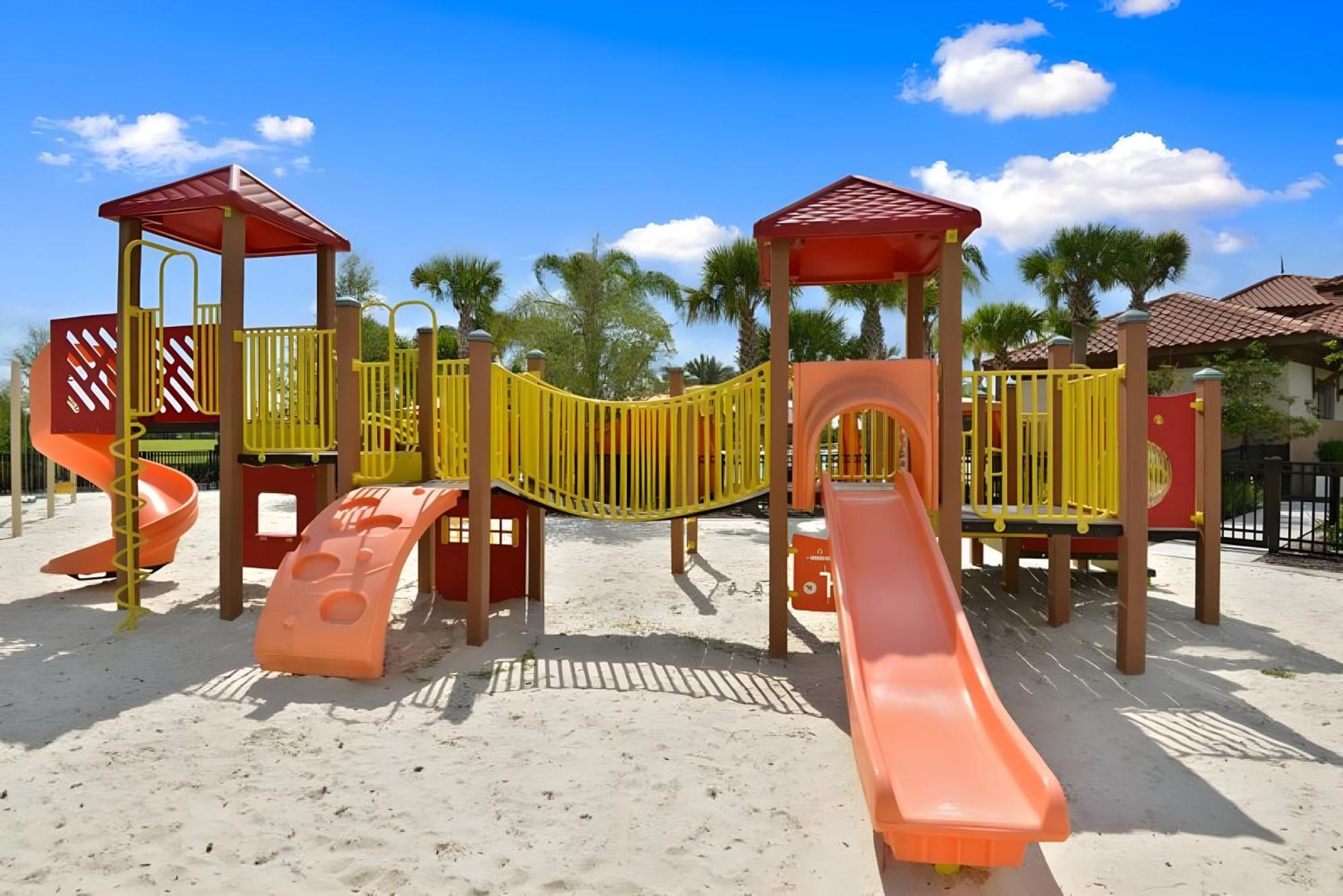 Holiday home Dluxx Summer Vacation At Solterra 7391