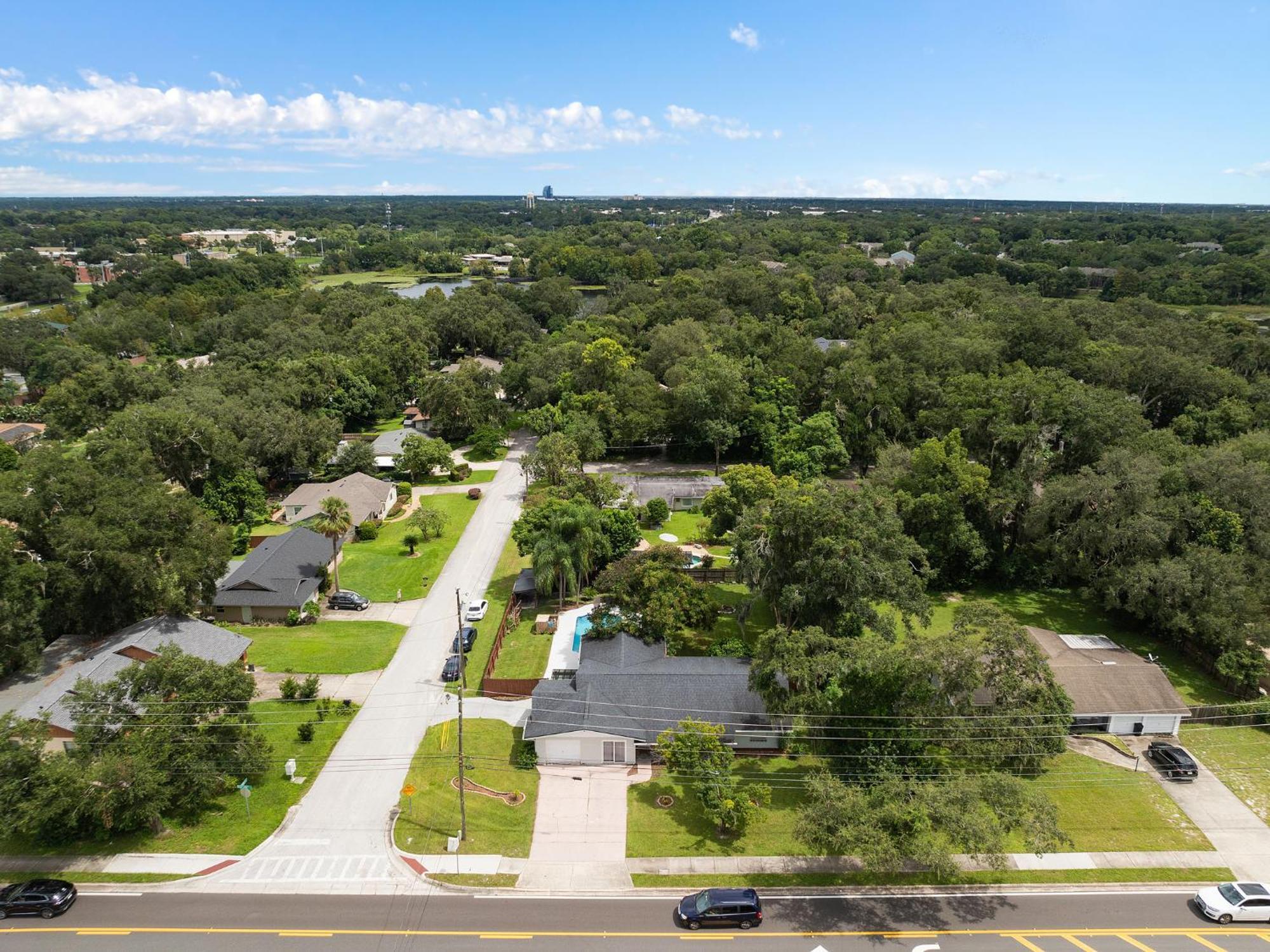 Resort-style With A Heated Pool And A Huge Gated Yard *