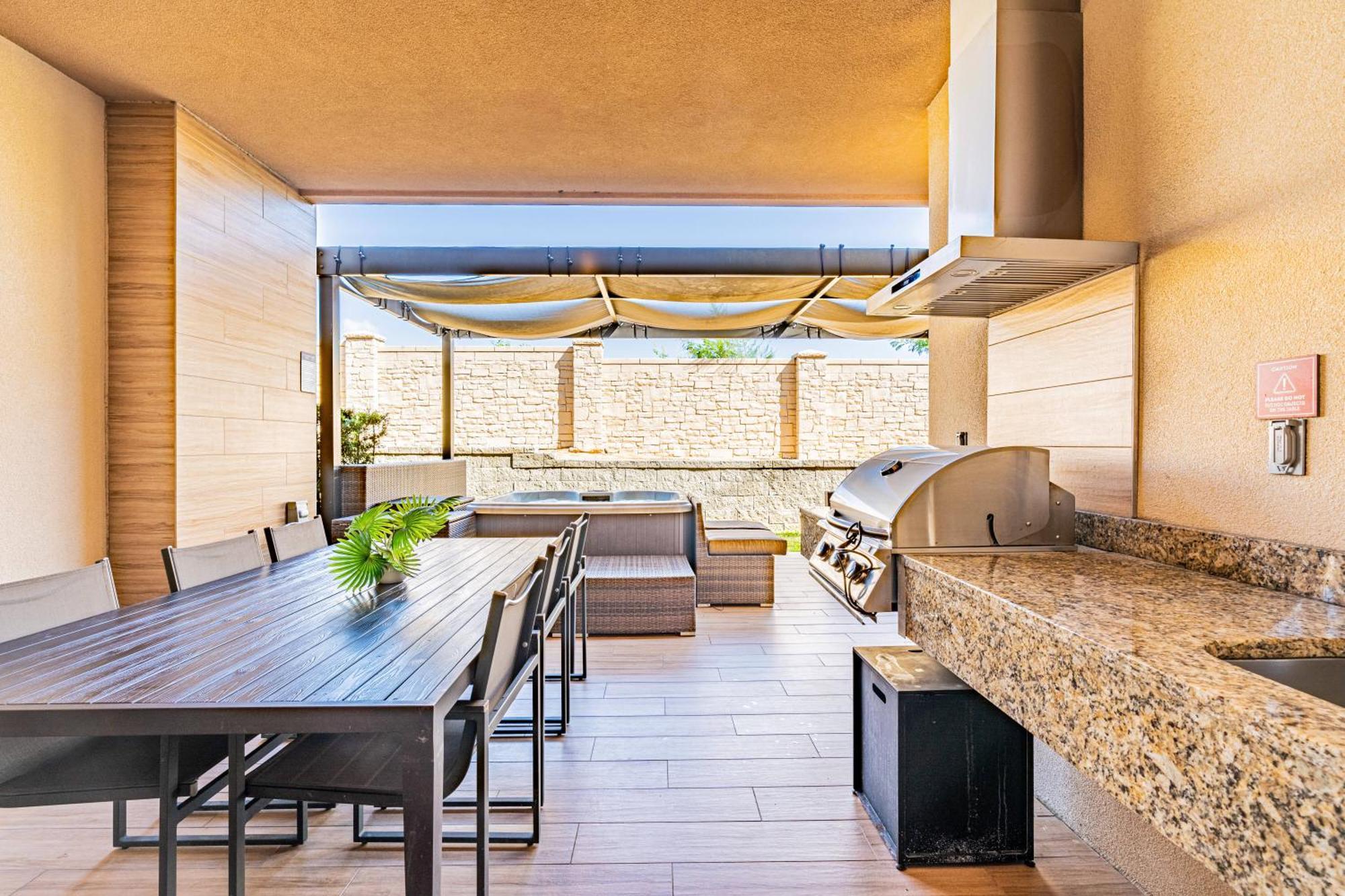 Holiday home Private Hot Tub Bbq Grill At Magic Village Views *