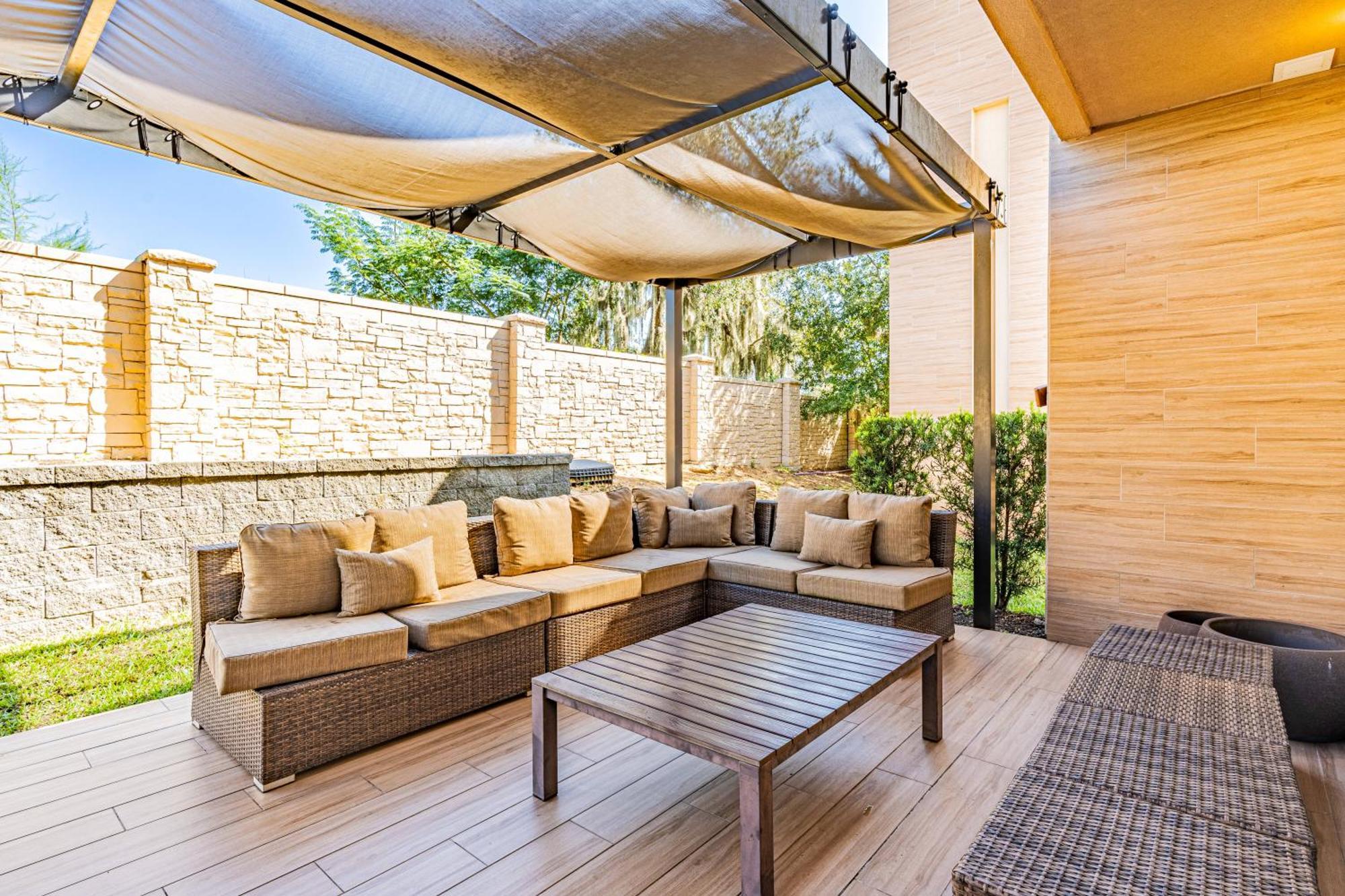 Private Hot Tub Bbq Grill At Magic Village Views *