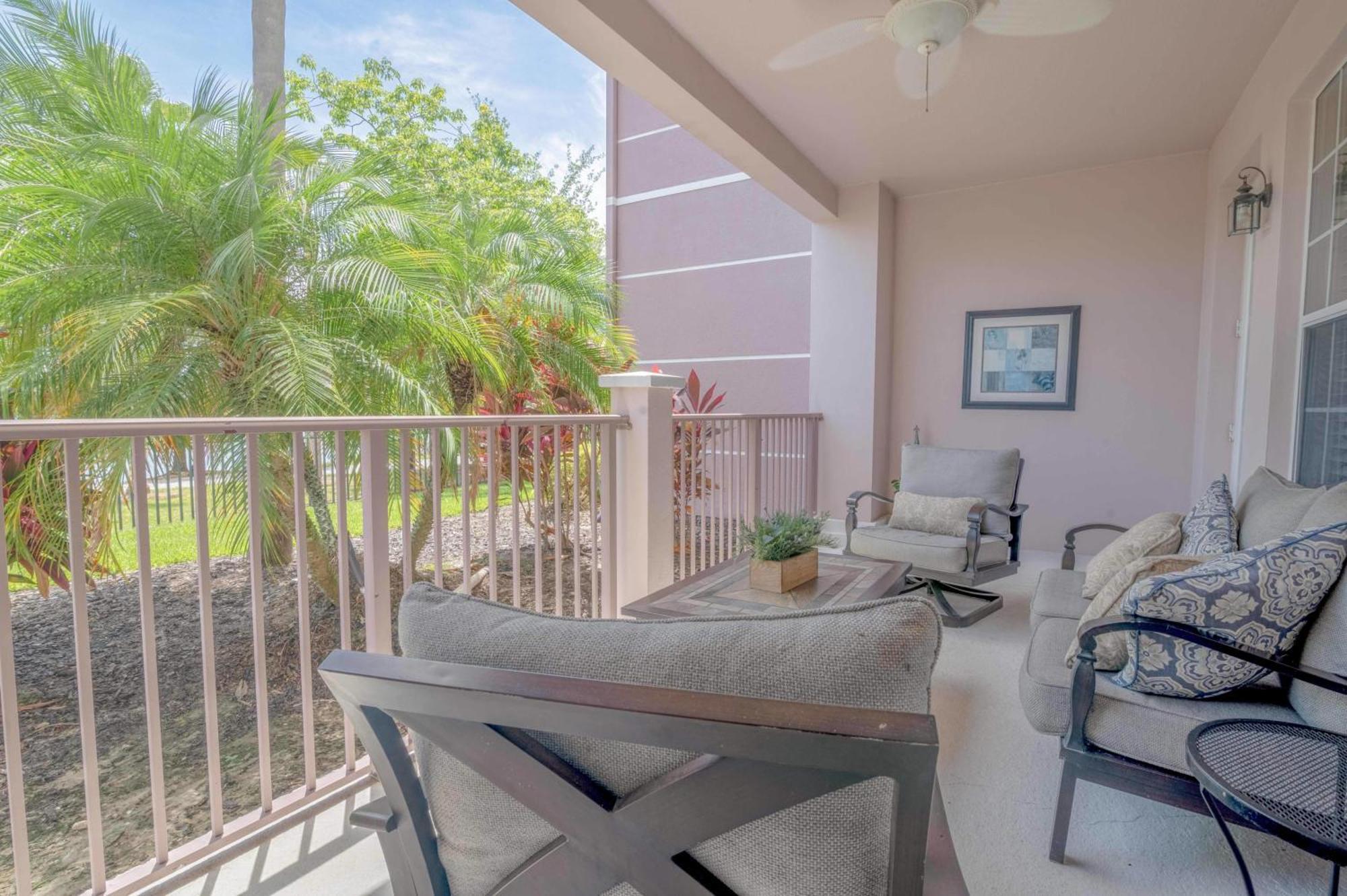 Luxury ! Vista Cay View Joy - Next To Pool Near Parks & Occc Orlando