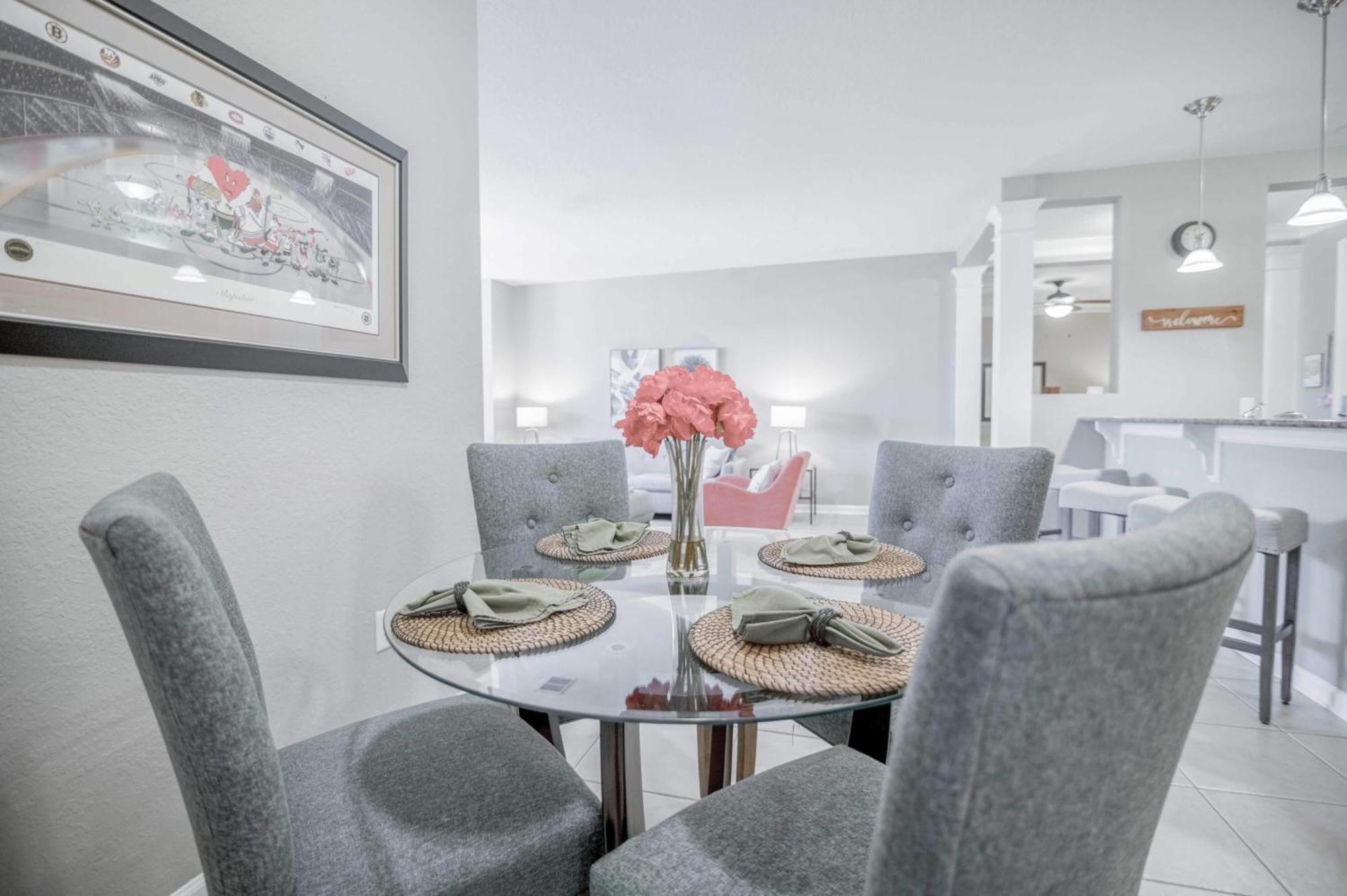 Holiday home Luxury ! Vista Cay View Joy - Next To Pool Near Parks & Occc