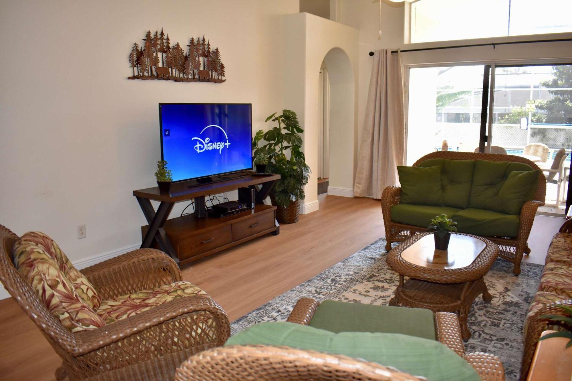 1544 Indian Oaks Trail