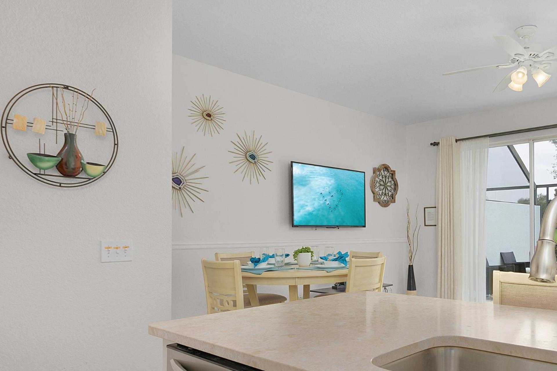 Windsor Villa, Walk To Waterpark! Holiday home Orlando
